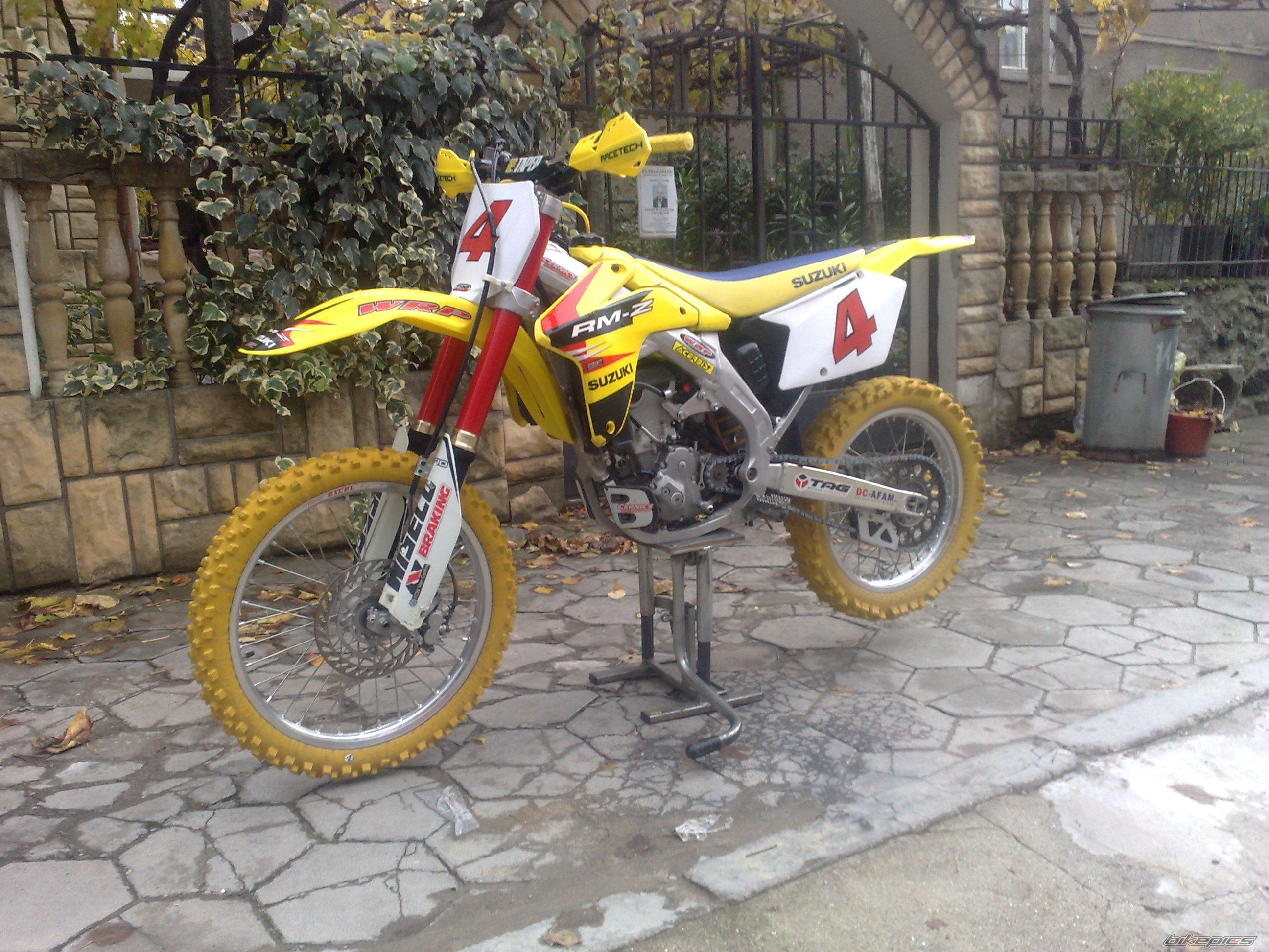 Bike Photo 1889815