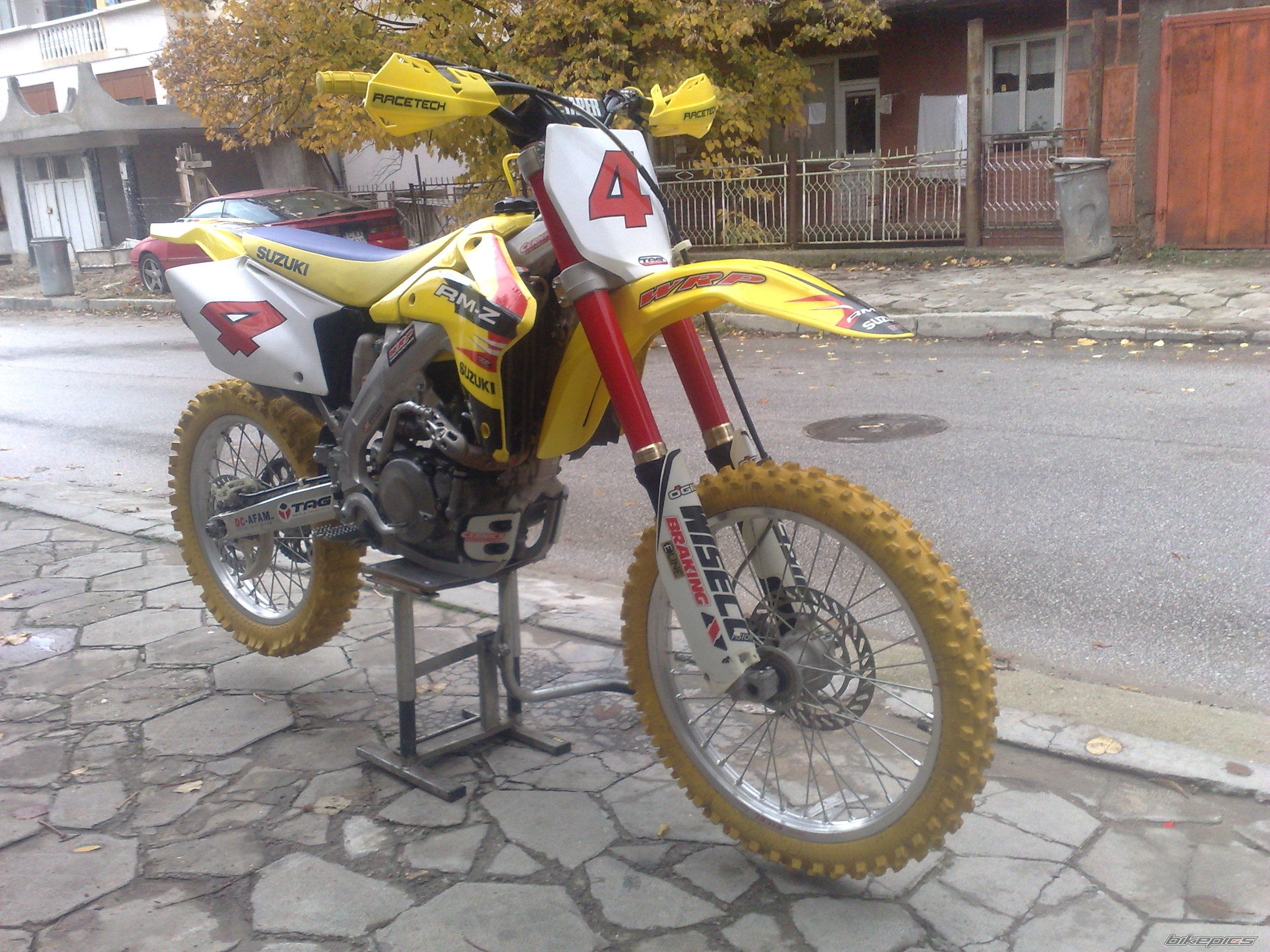 Bike Photo 1889828