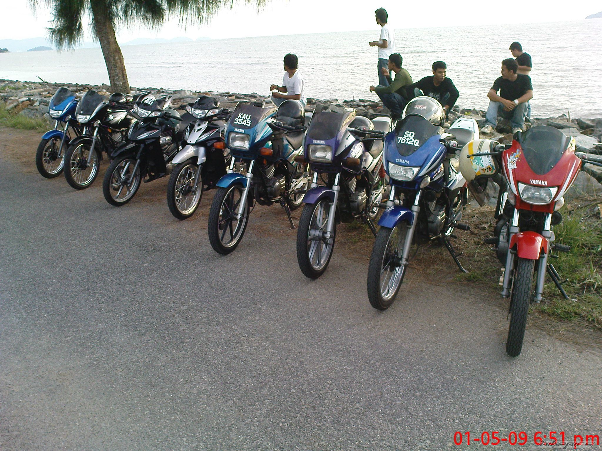 Photo 1889856