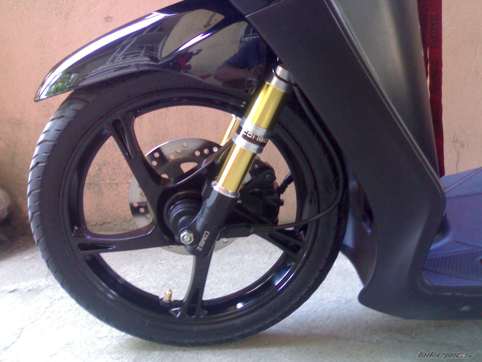 Bike Photo 1890360