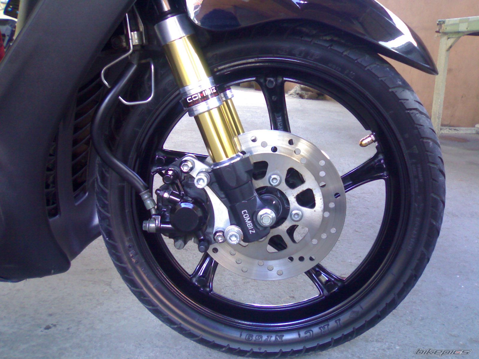 Bike Photo 1890371