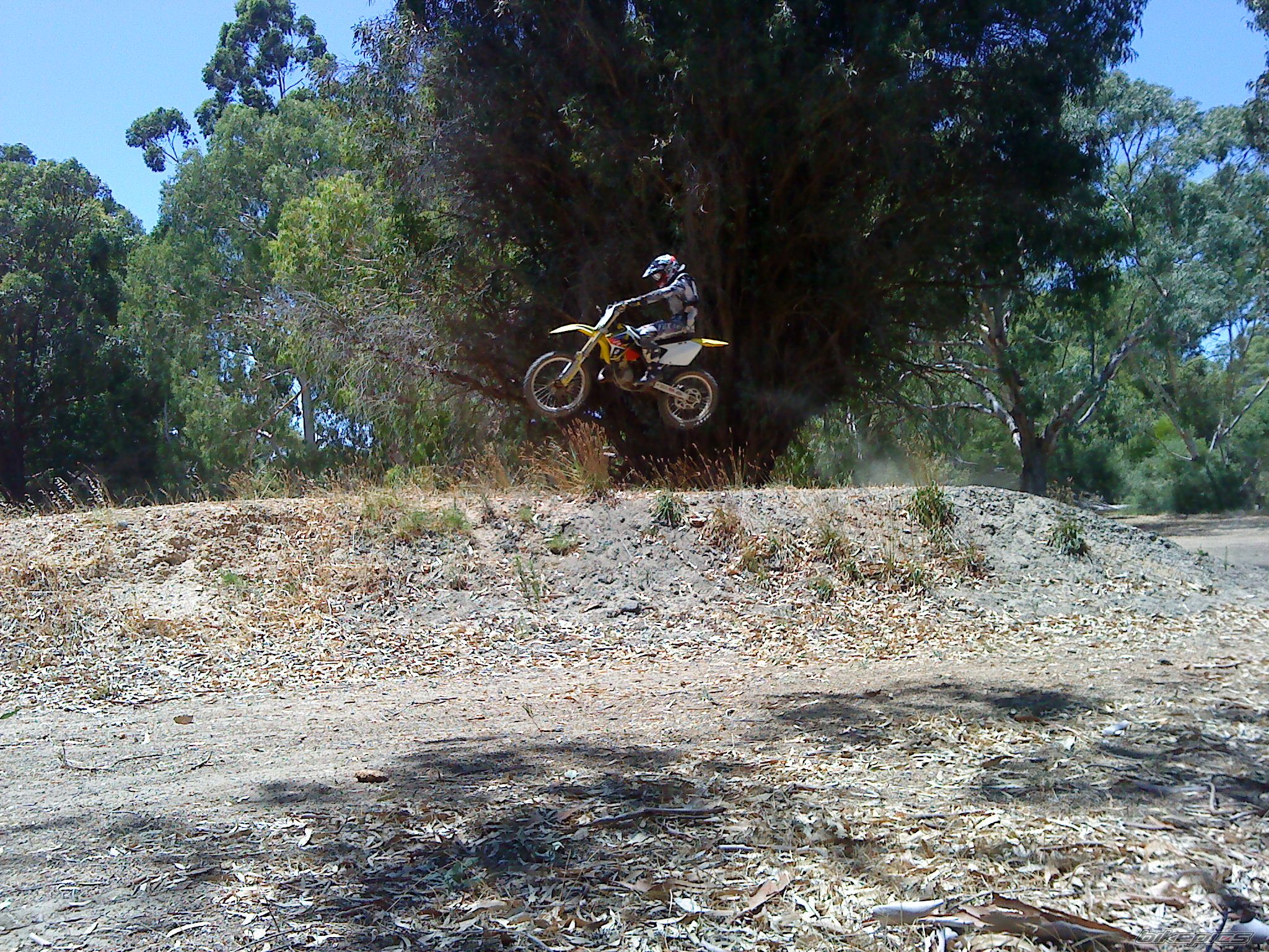 Bike Photo 1891389