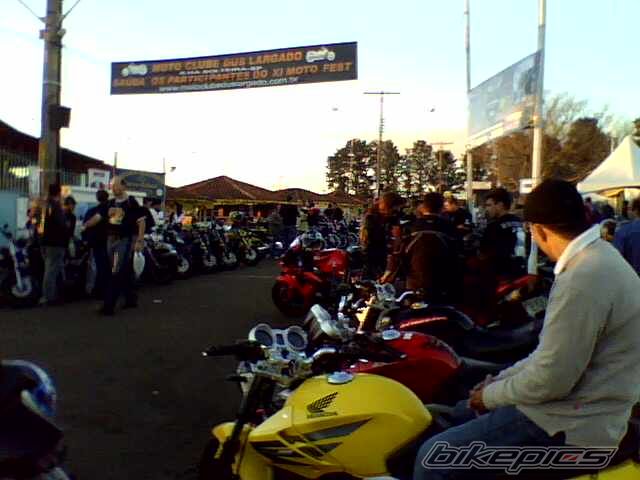 Photo 1891868