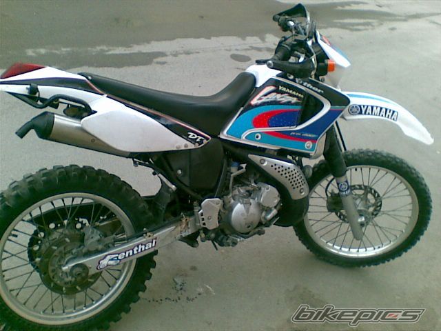 Photo 1892067