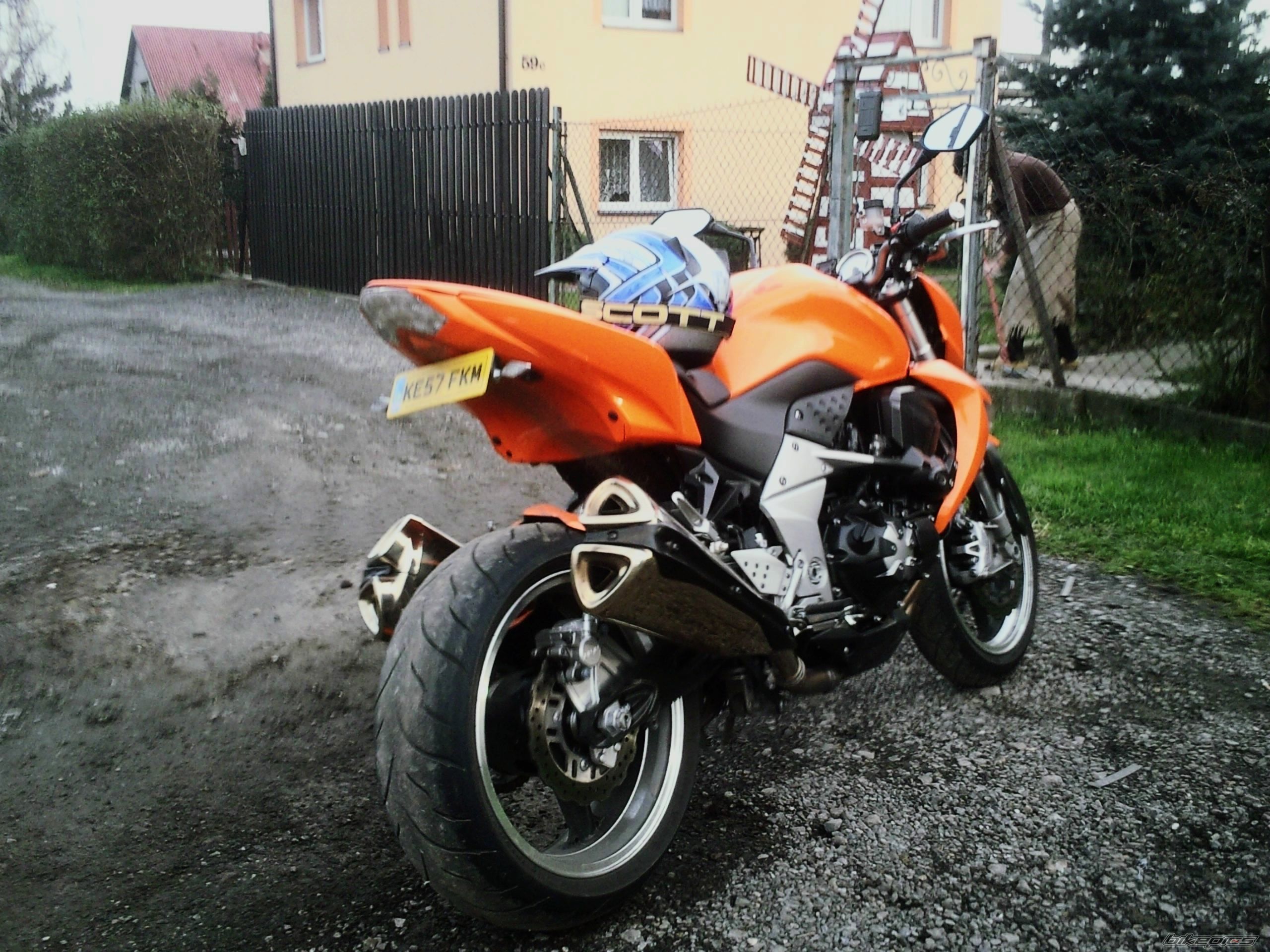 Bike Photo 1892085