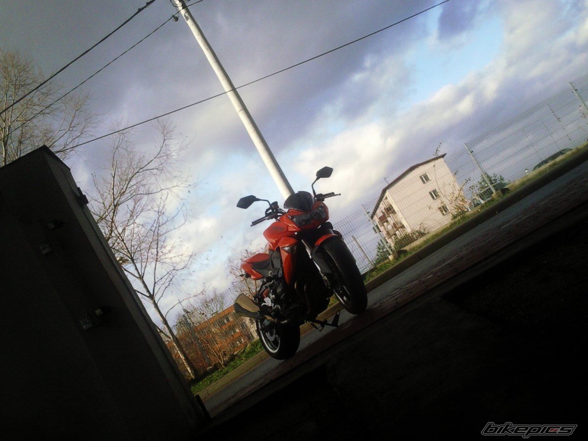 Bike Photo 1892091