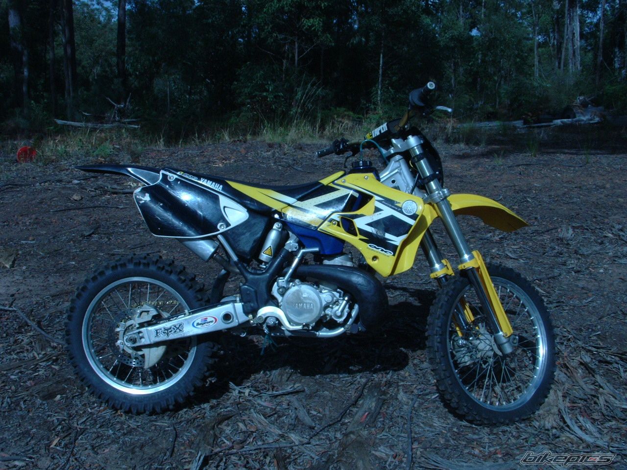 Photo 1892344