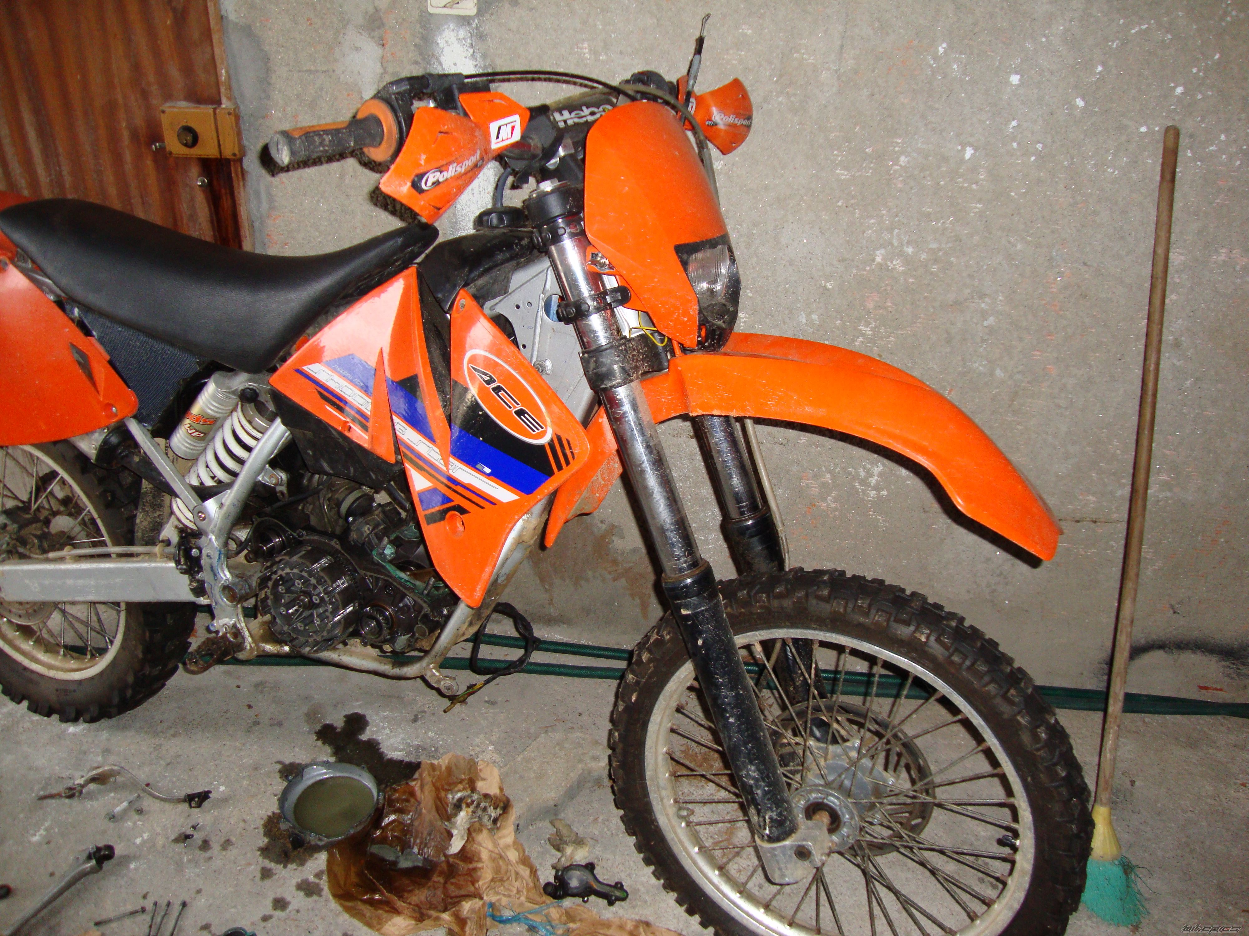 Bike Photo 1892382