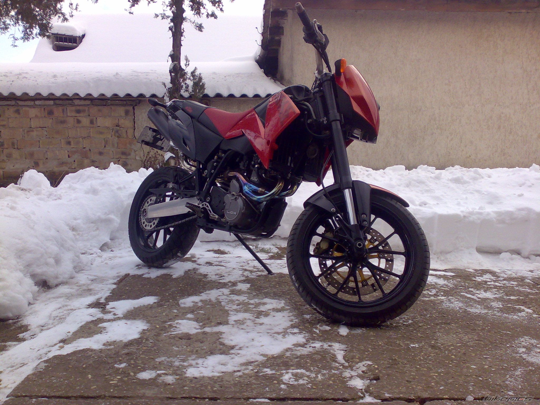 Photo 1892400