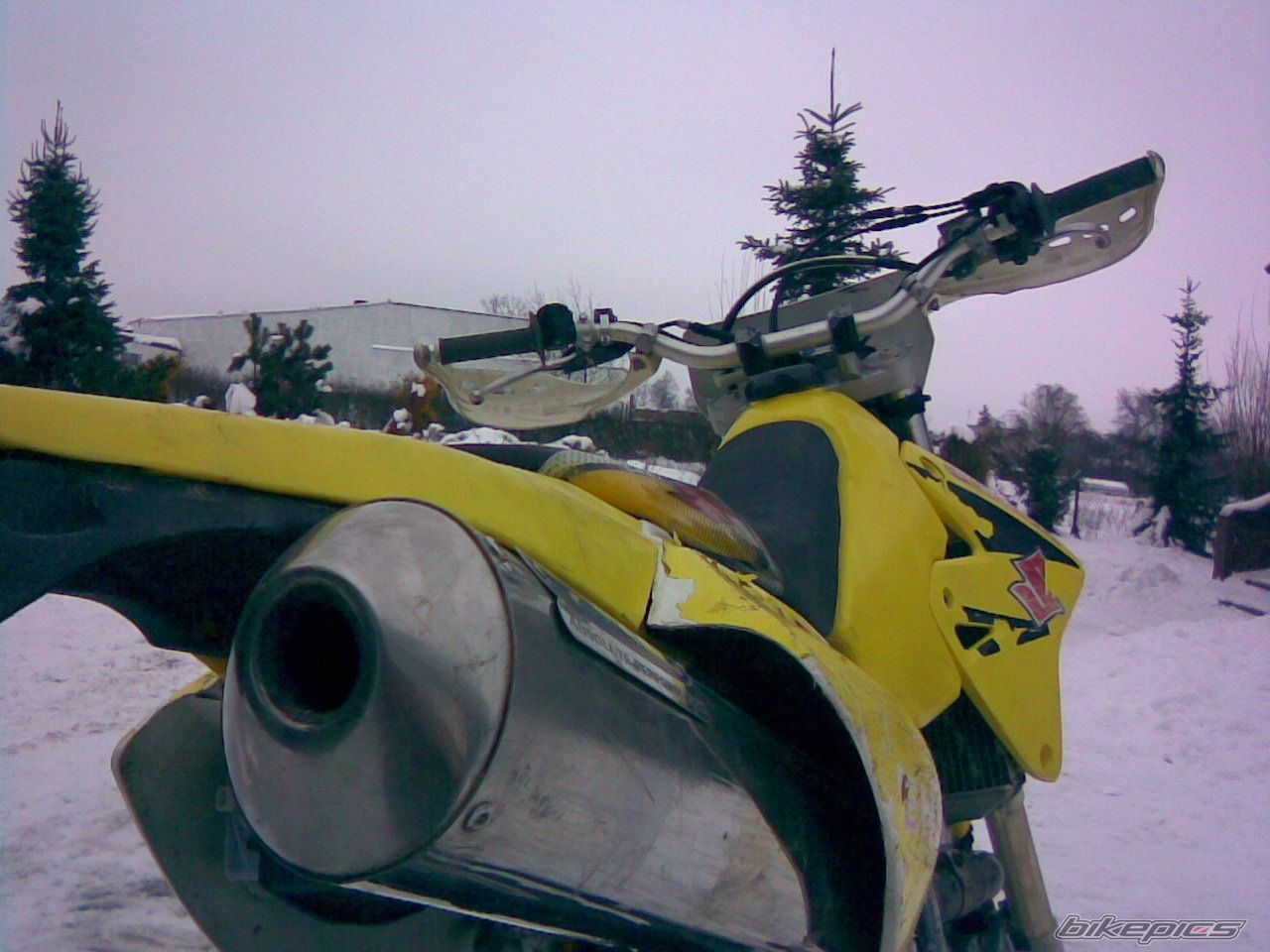 Photo 1892468