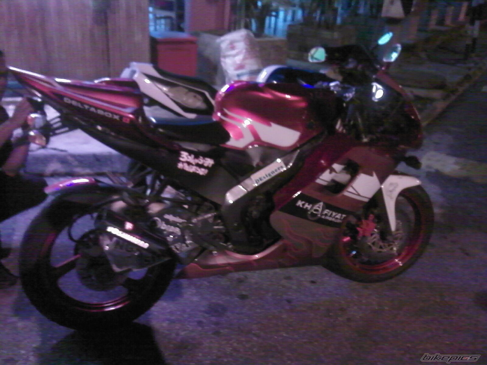 Photo 1892494