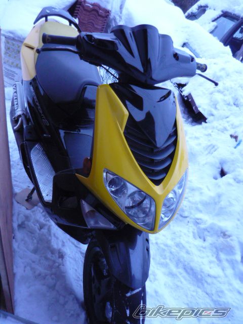 Photo 1892650