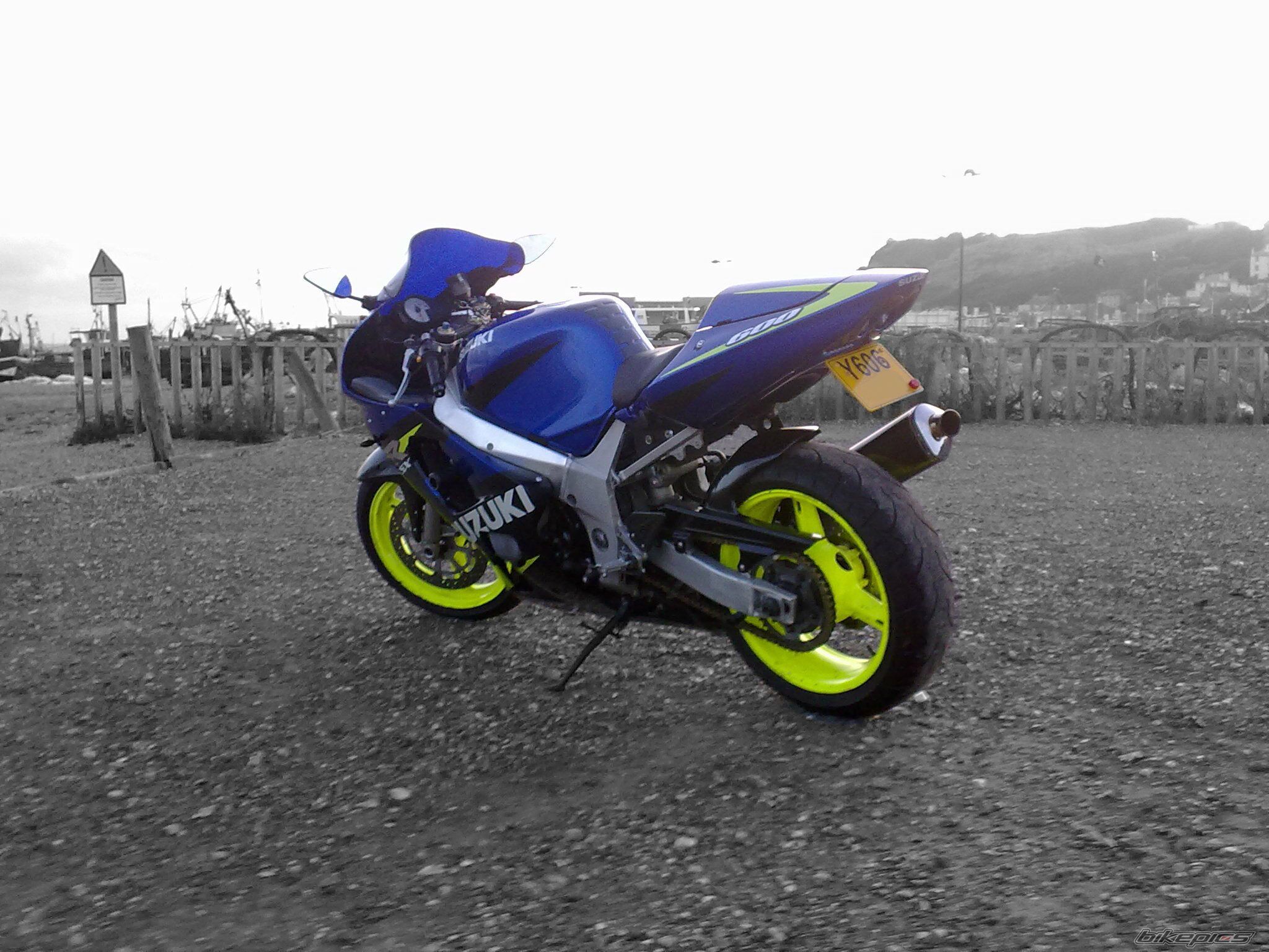 Photo 1892784