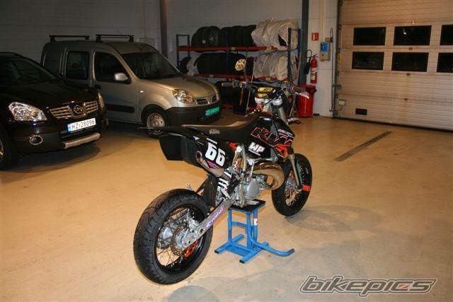 Bike Photo 1892948