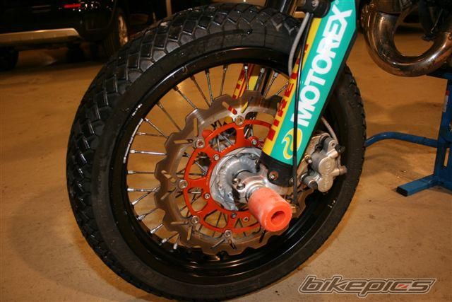 Bike Photo 1892951