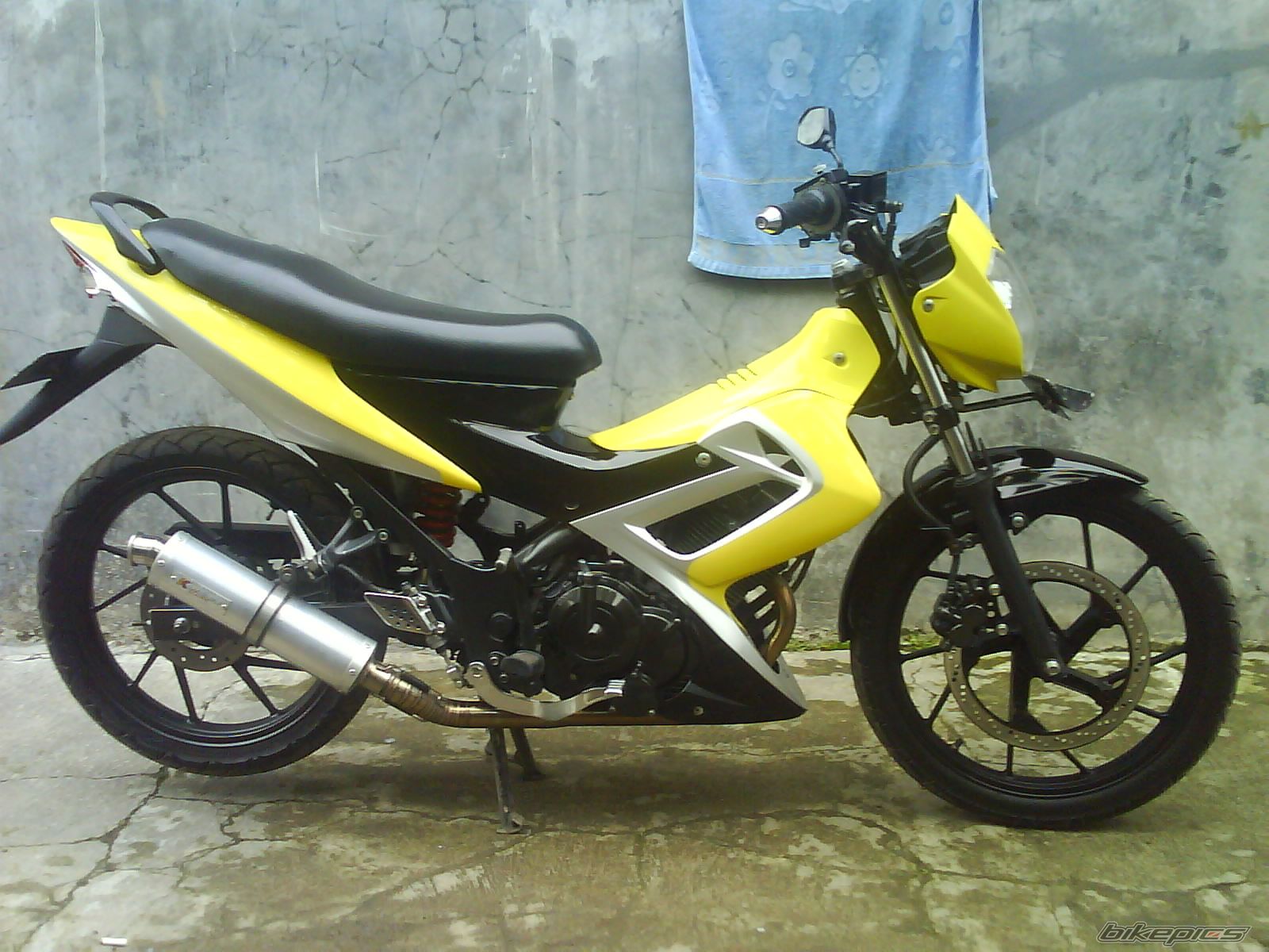 Bike Photo 1893103