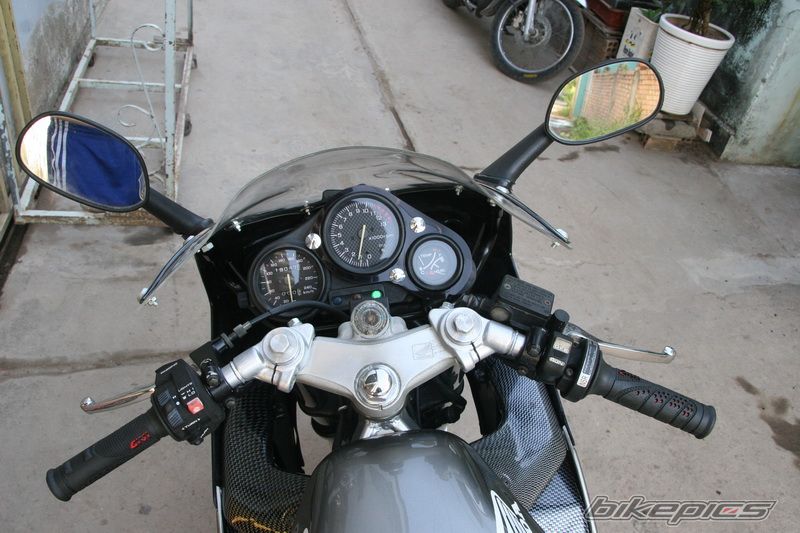Photo 1893120