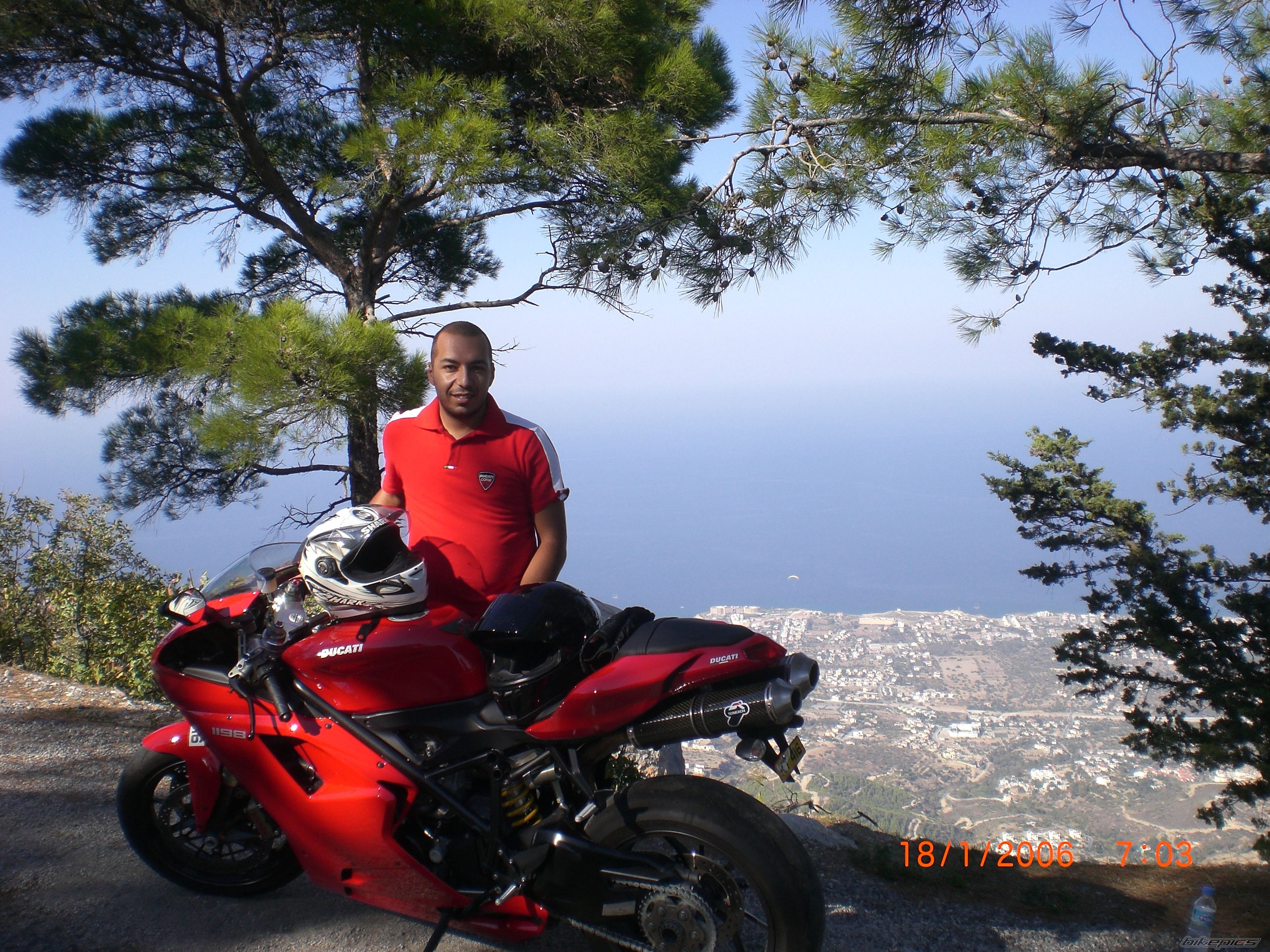 Photo 1893171