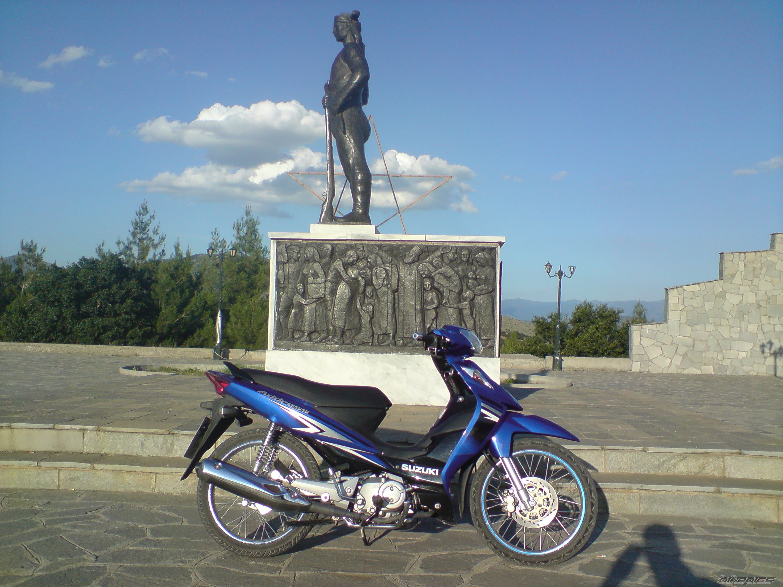 Photo 1893208