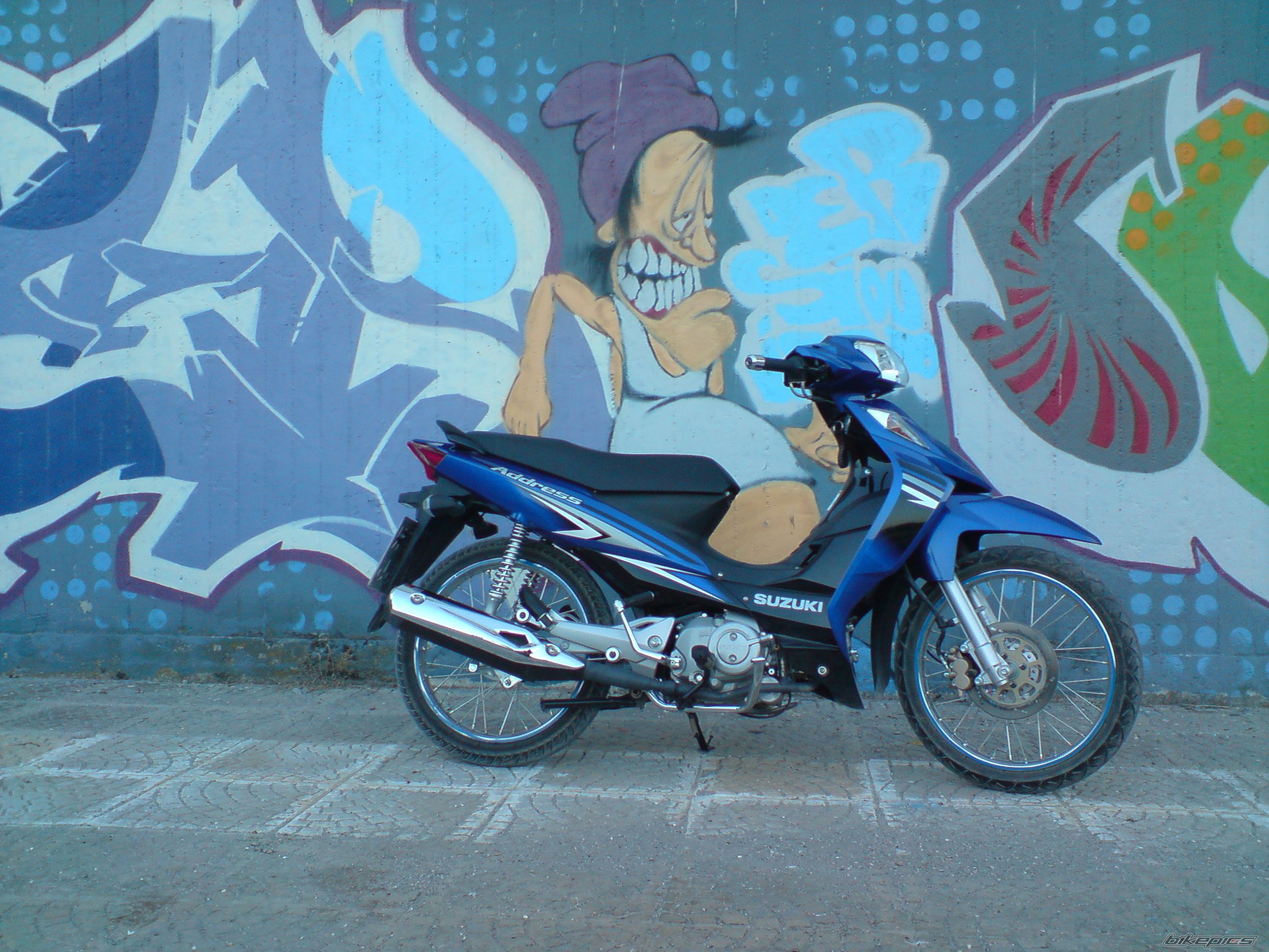 Photo 1893209