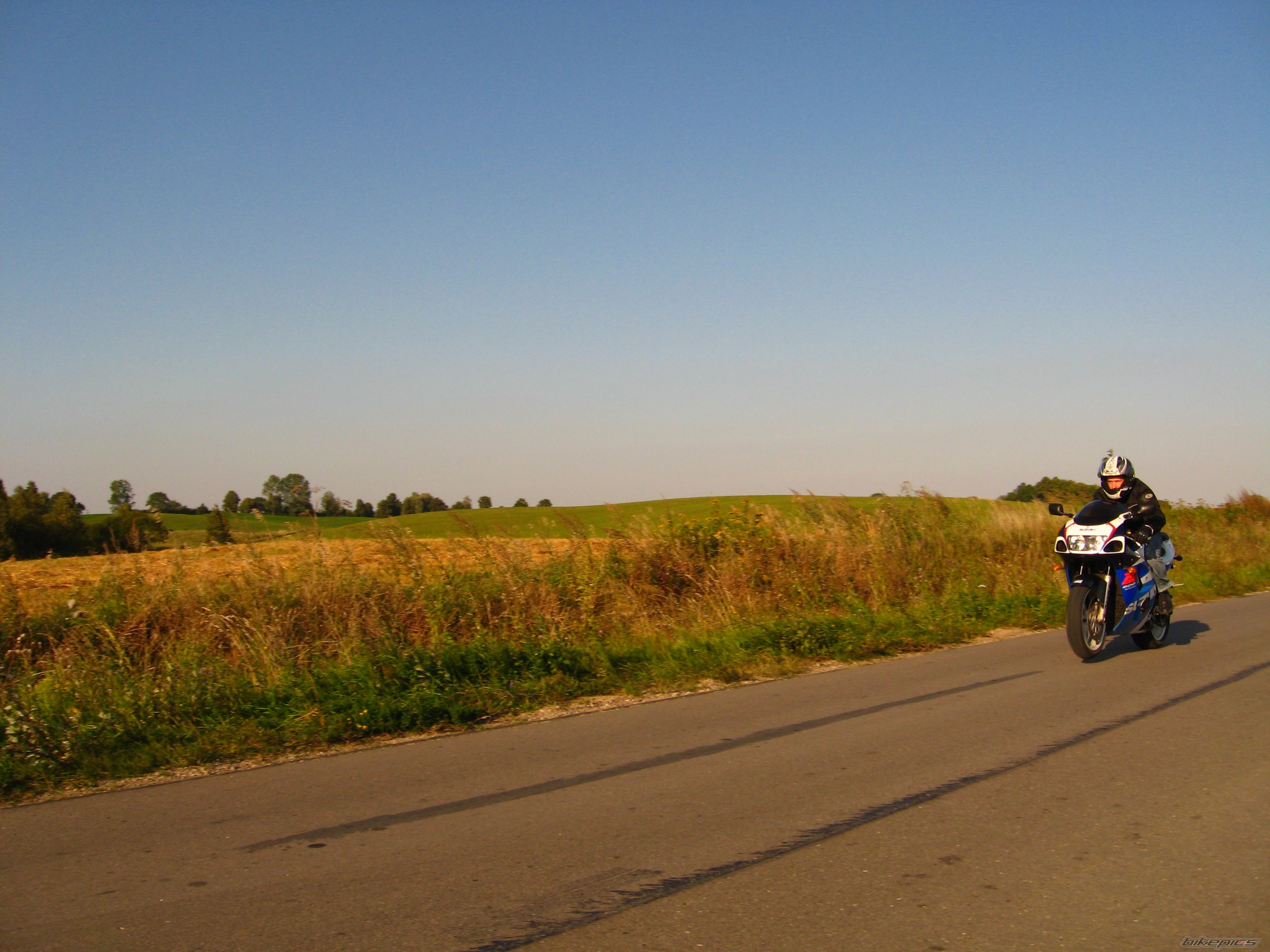 Bike Photo 1893286