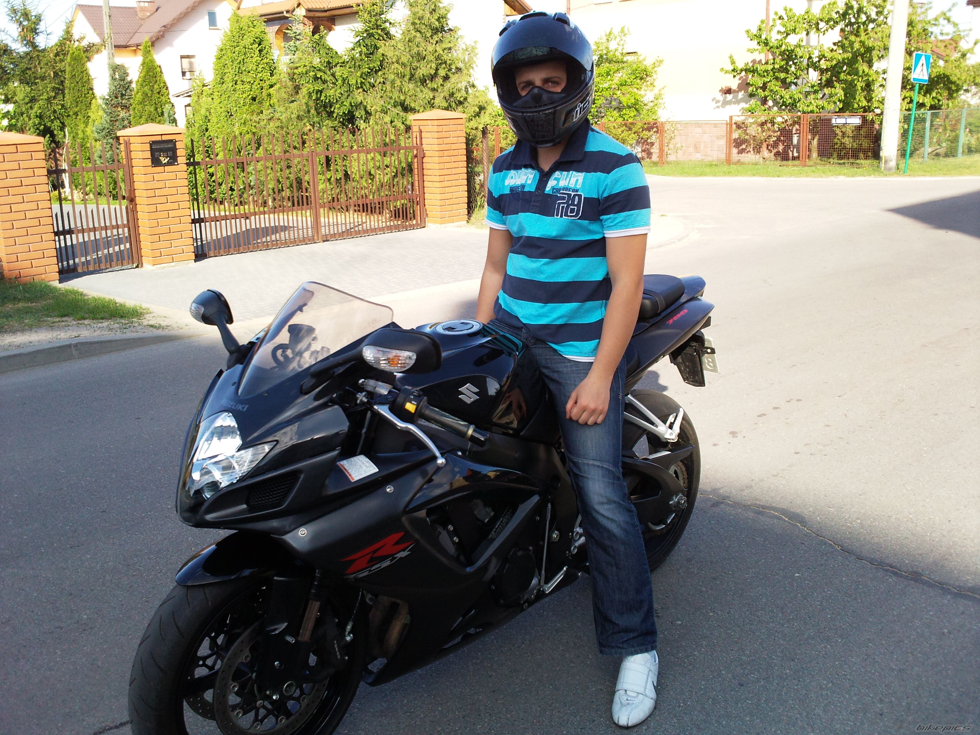 Bike Photo 1893534
