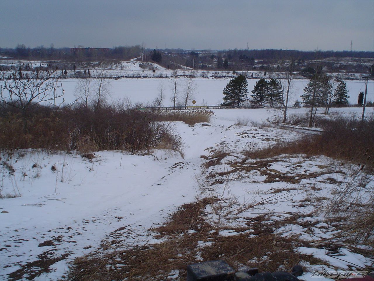 Photo 1893674