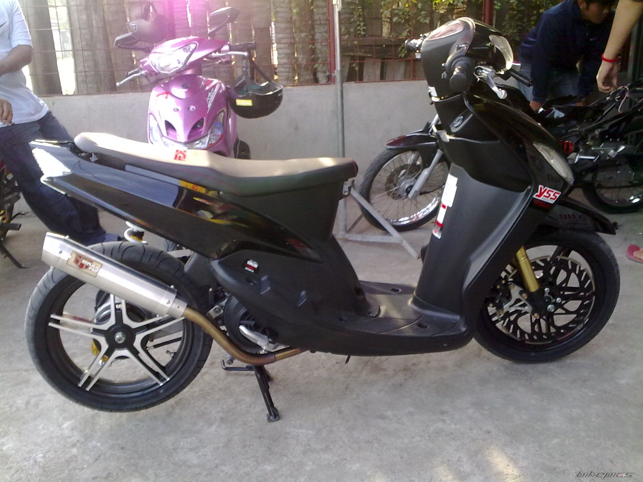 Bike Photo 1893908