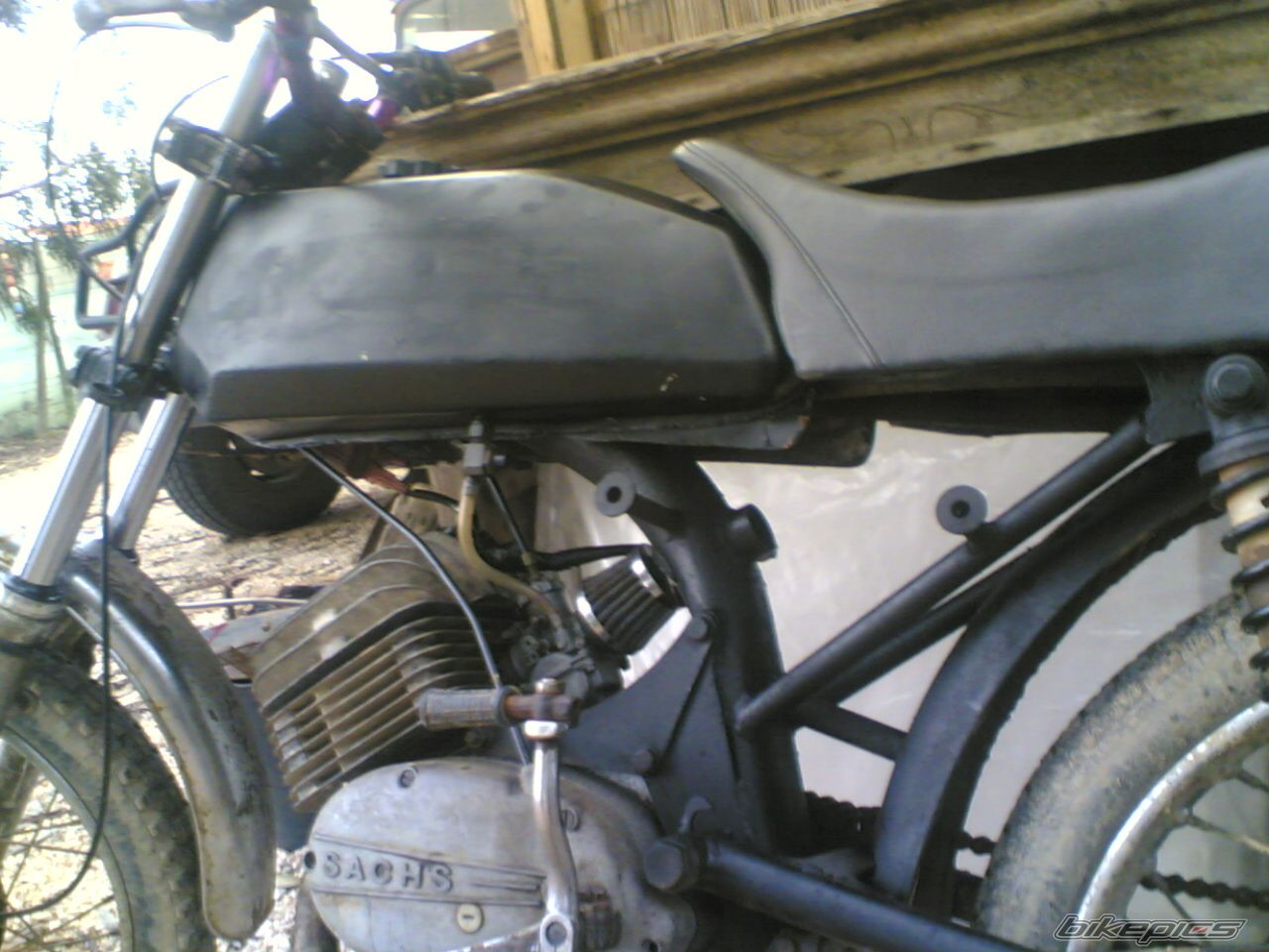Photo 1894038