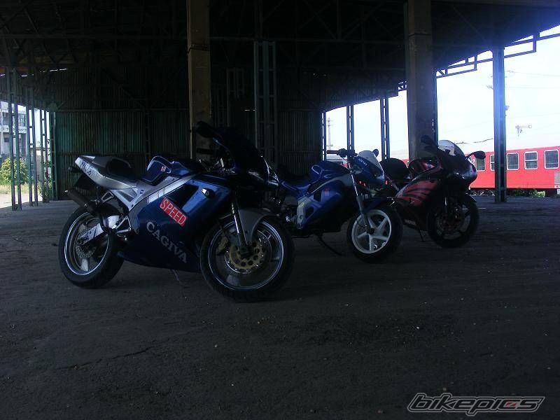Photo 1894110