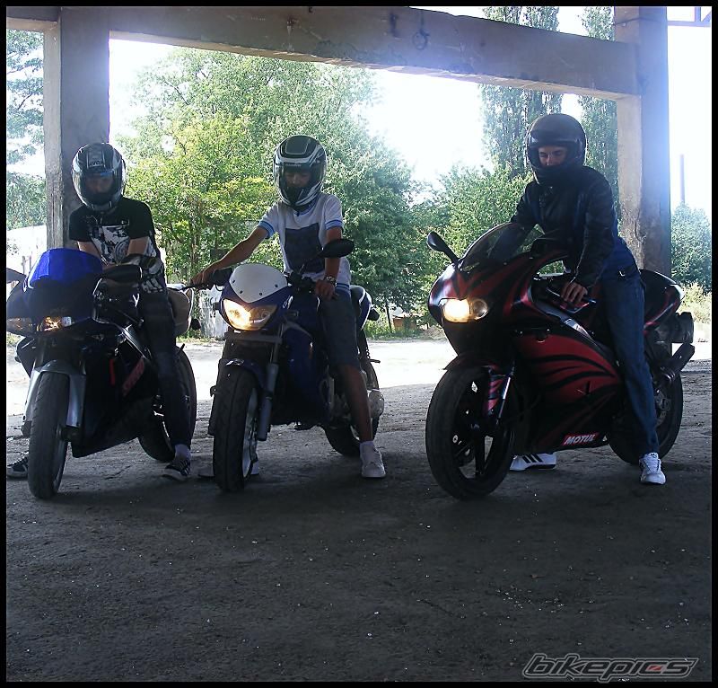 Photo 1894114