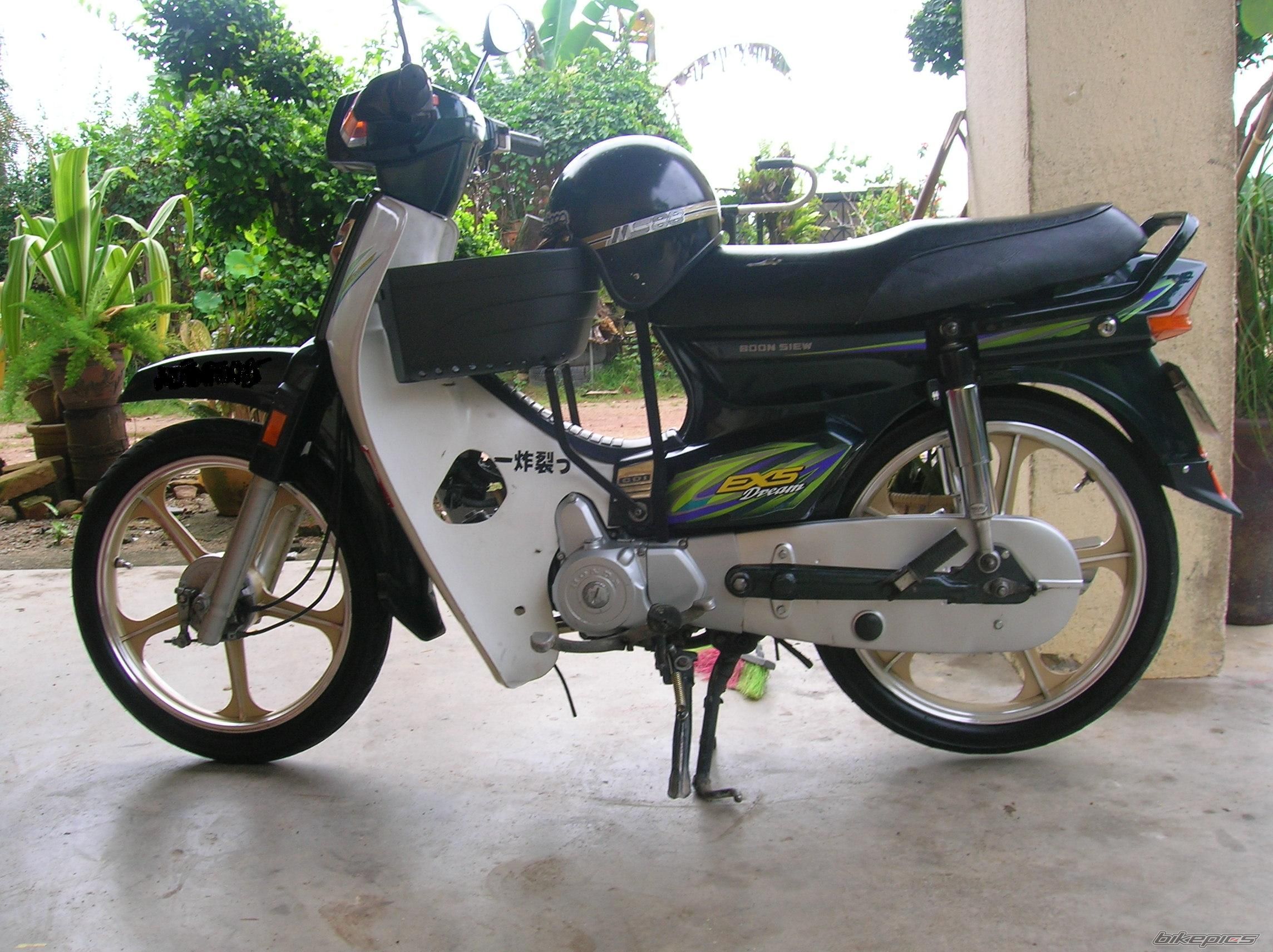 Bike Photo 1894144