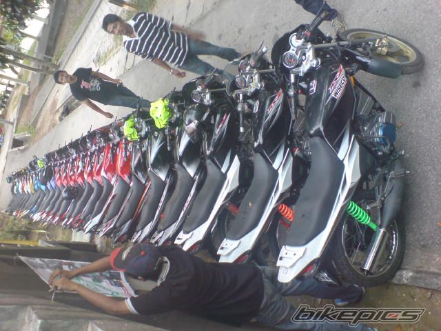 Photo 1894285