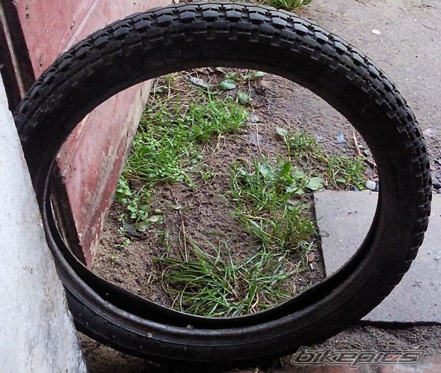 Photo 1894412