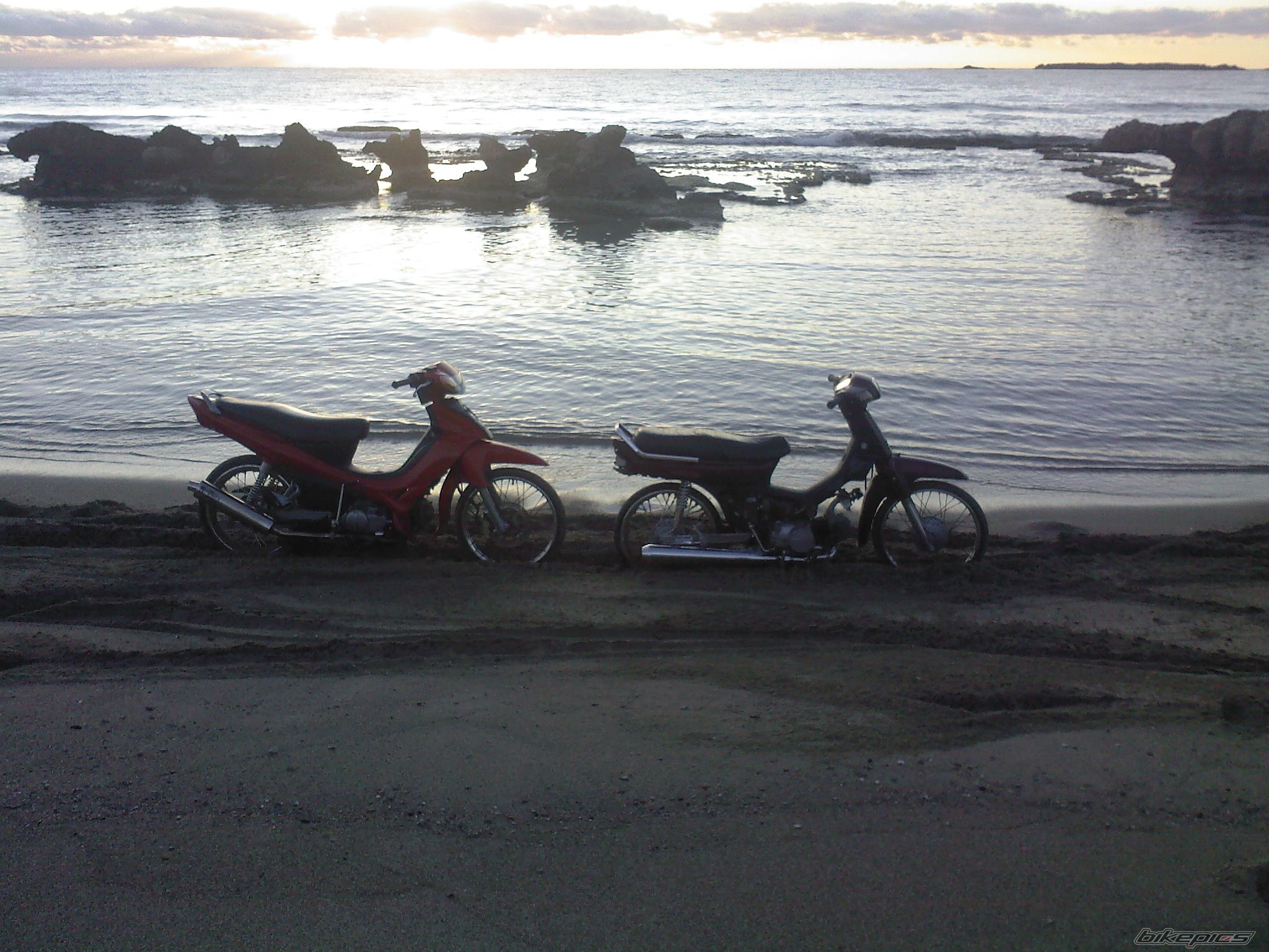 Photo 1894439