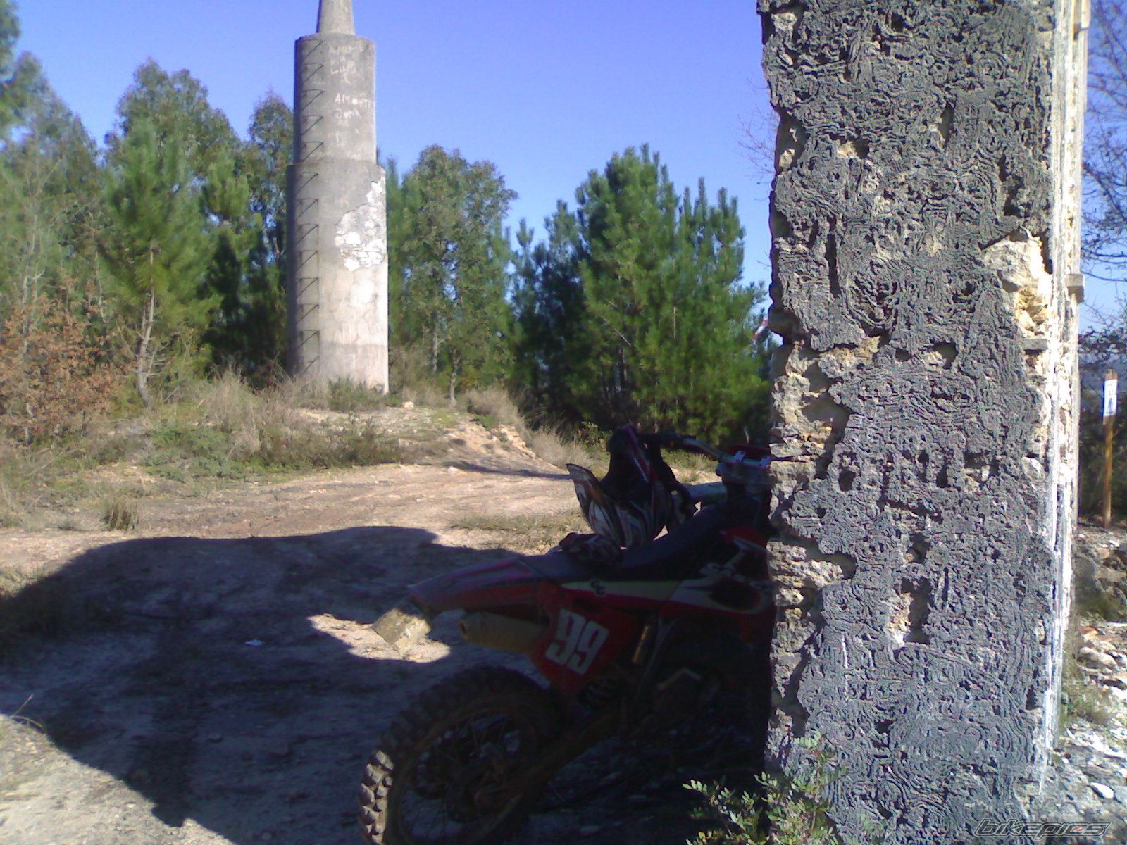 Photo 1894684