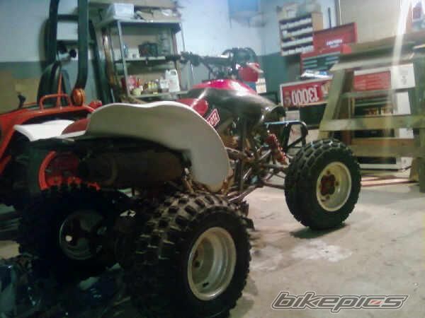 Photo 1894775