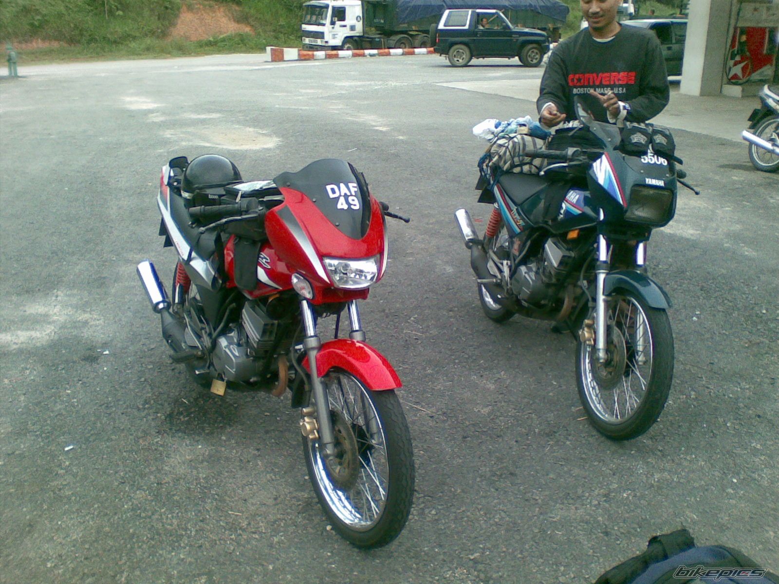 Photo 1894810