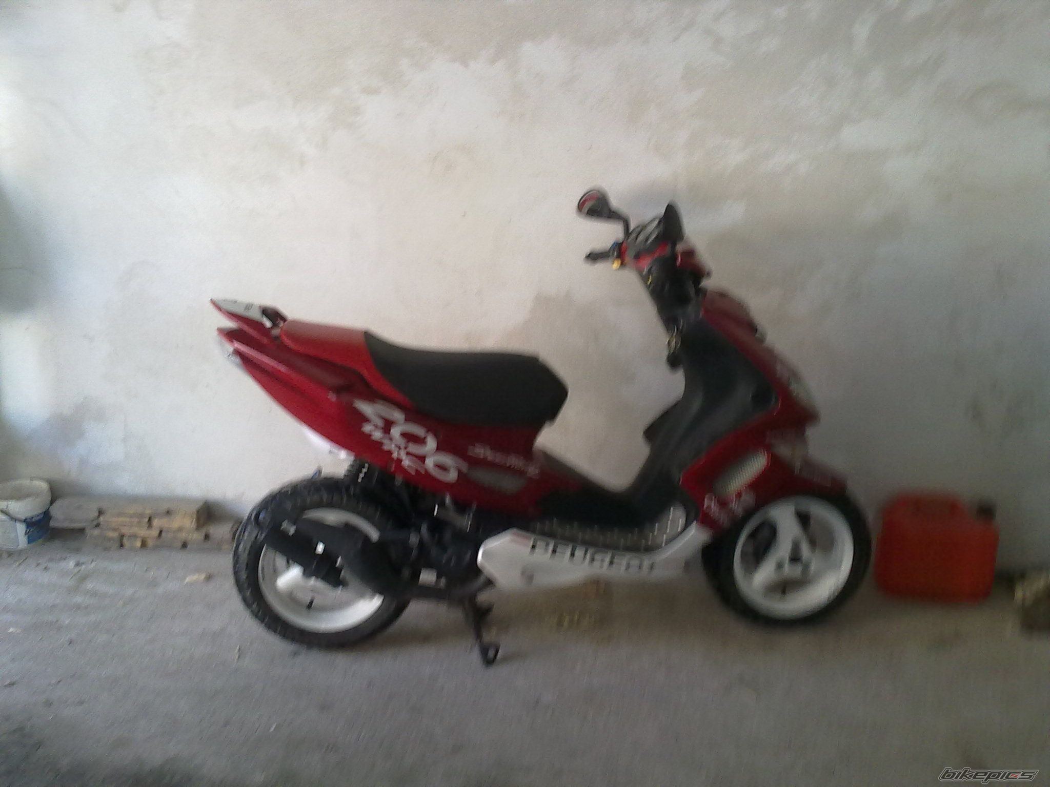 Photo 1895142