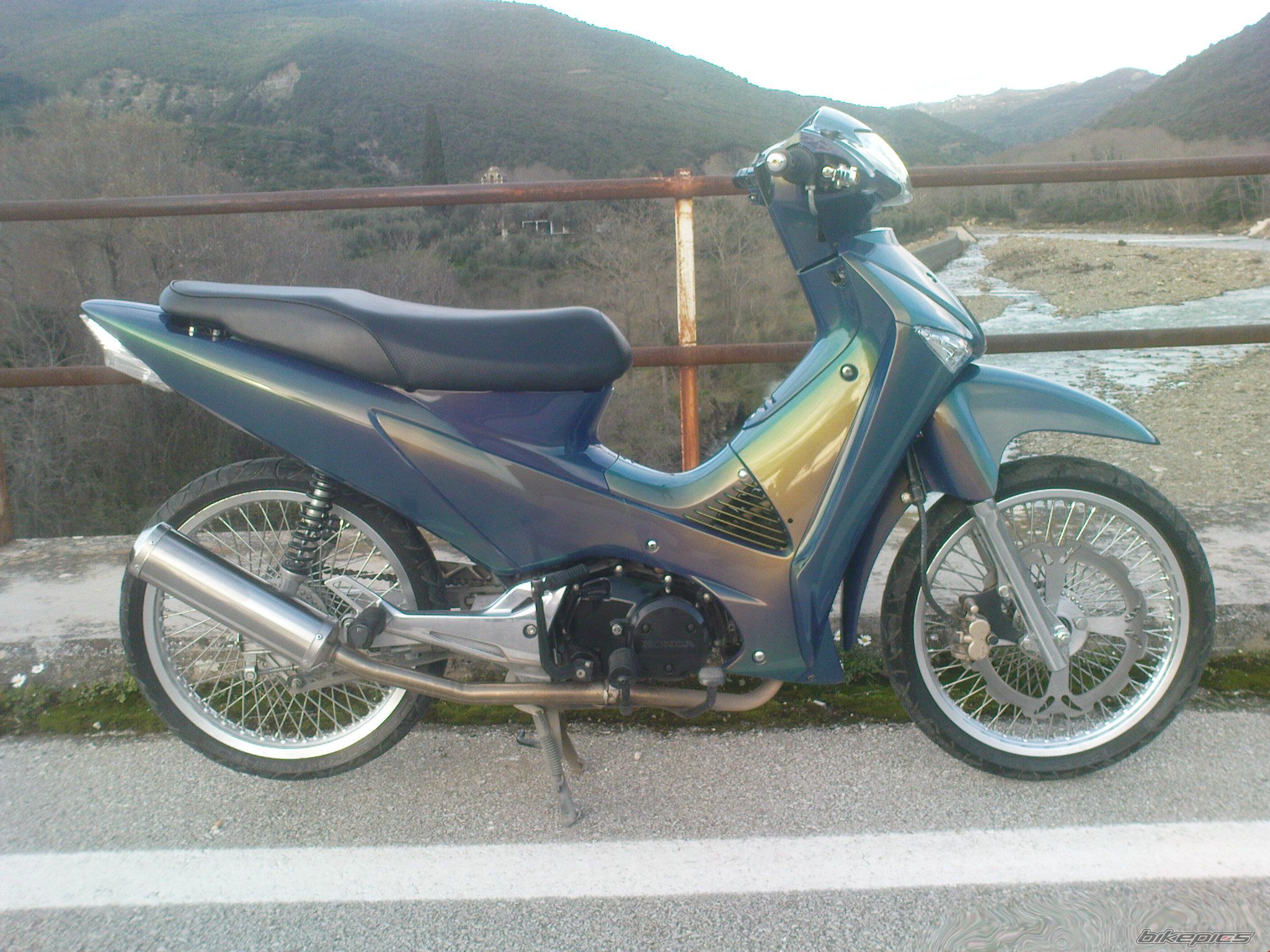 Photo 1895259