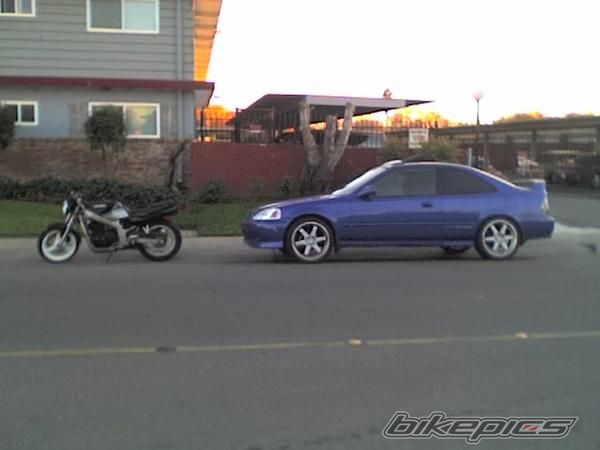 Photo 1895643