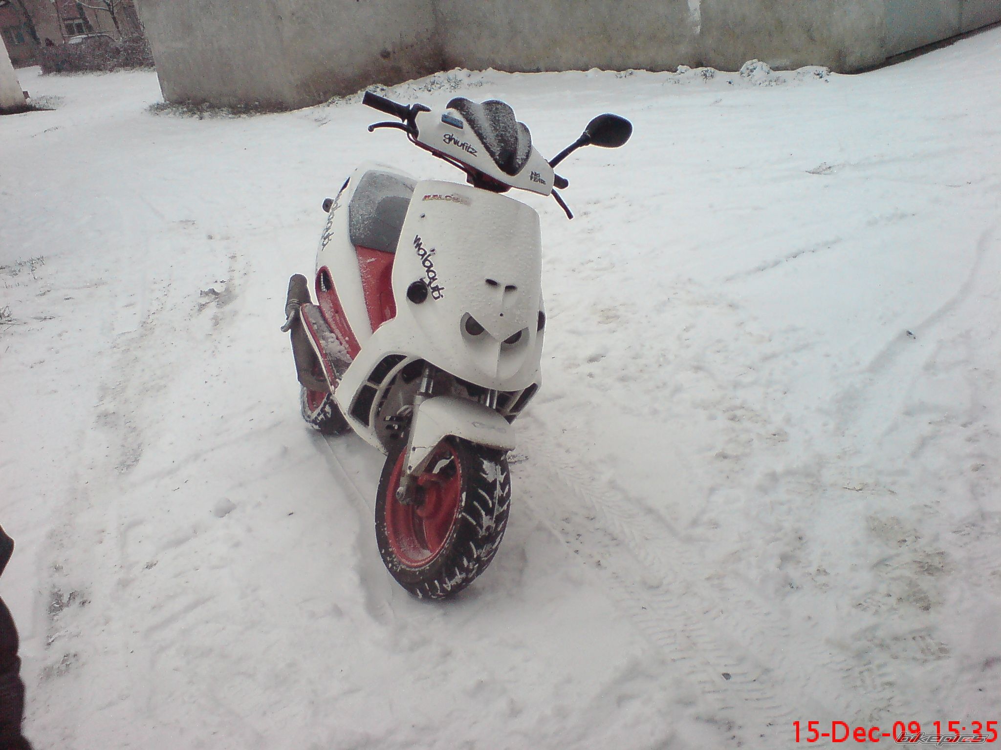 Photo 1895680