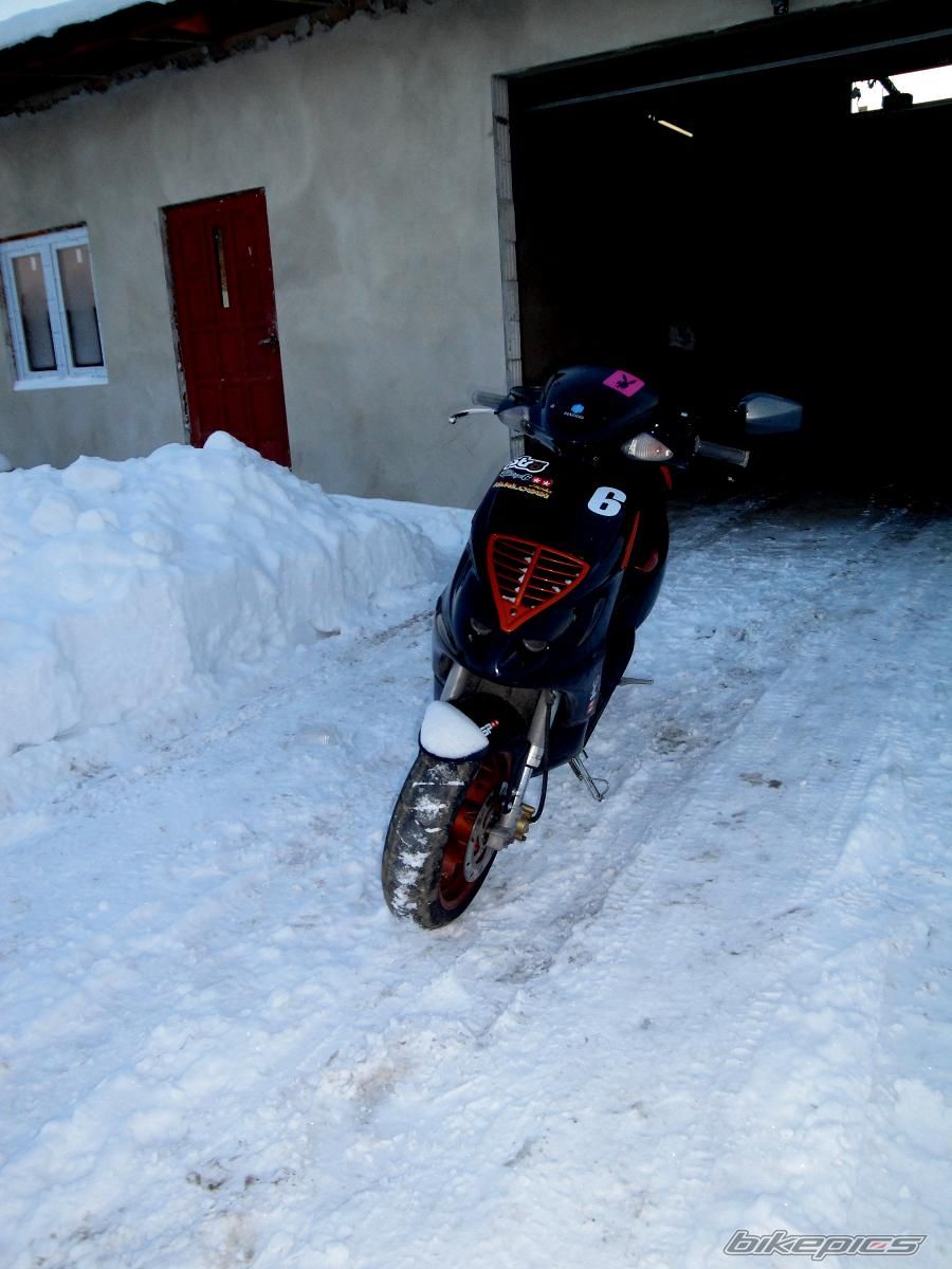 Photo 1895792