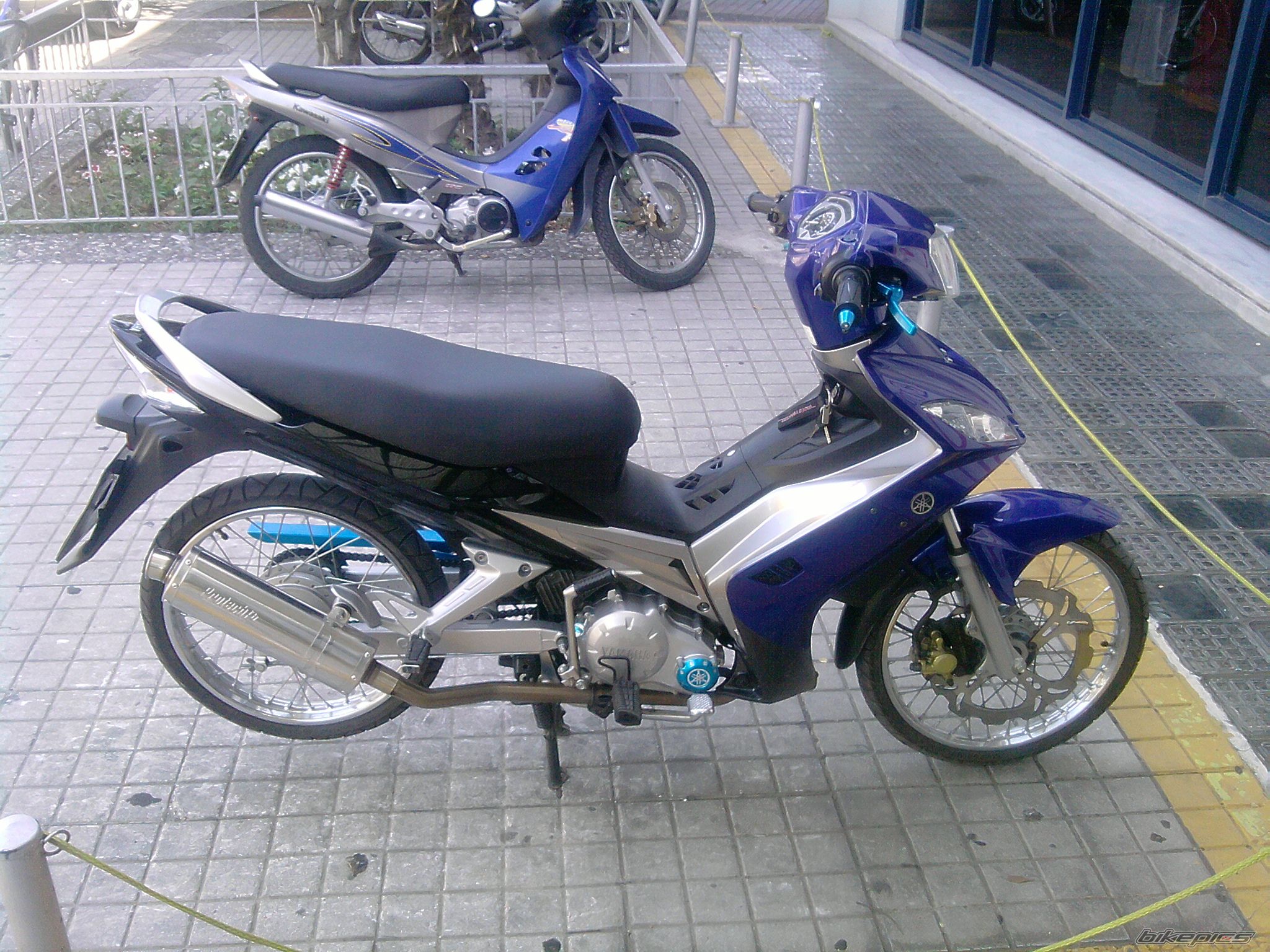 Photo 1895963