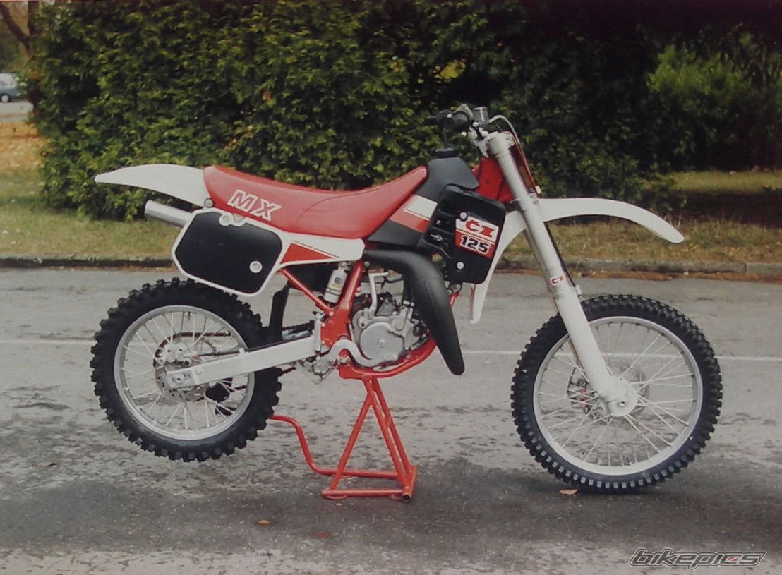 Bike Photo 1896026