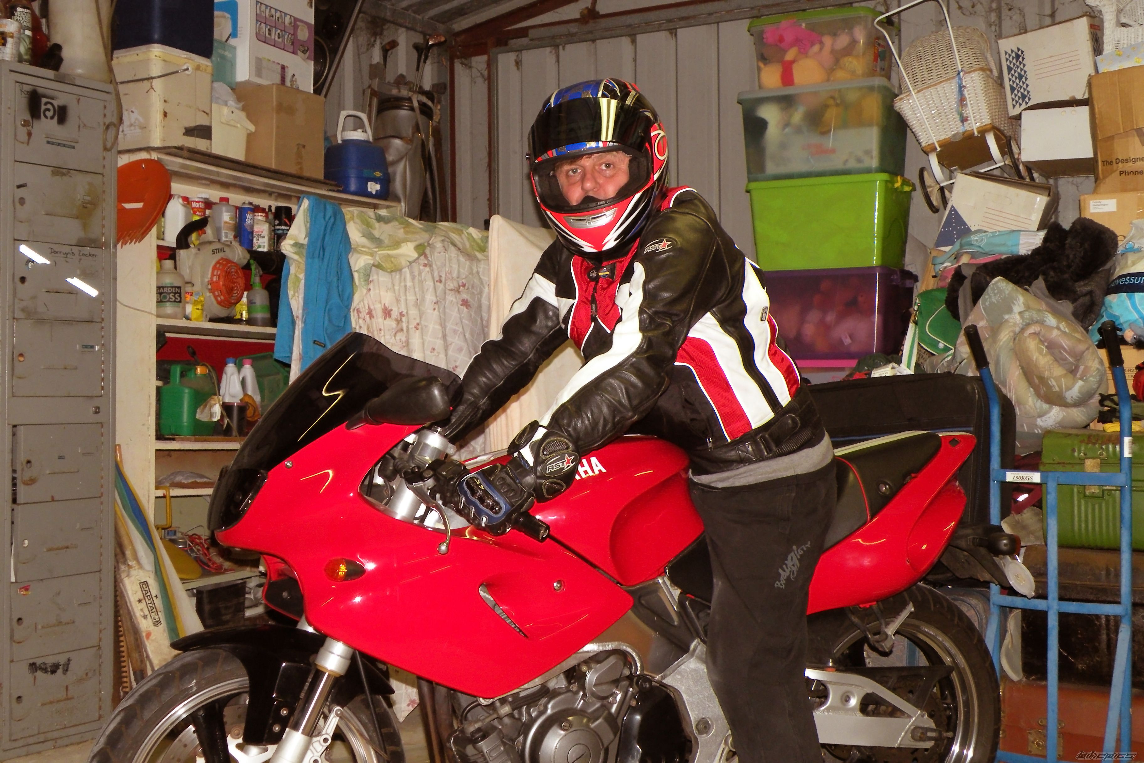 Bike Photo 1896075