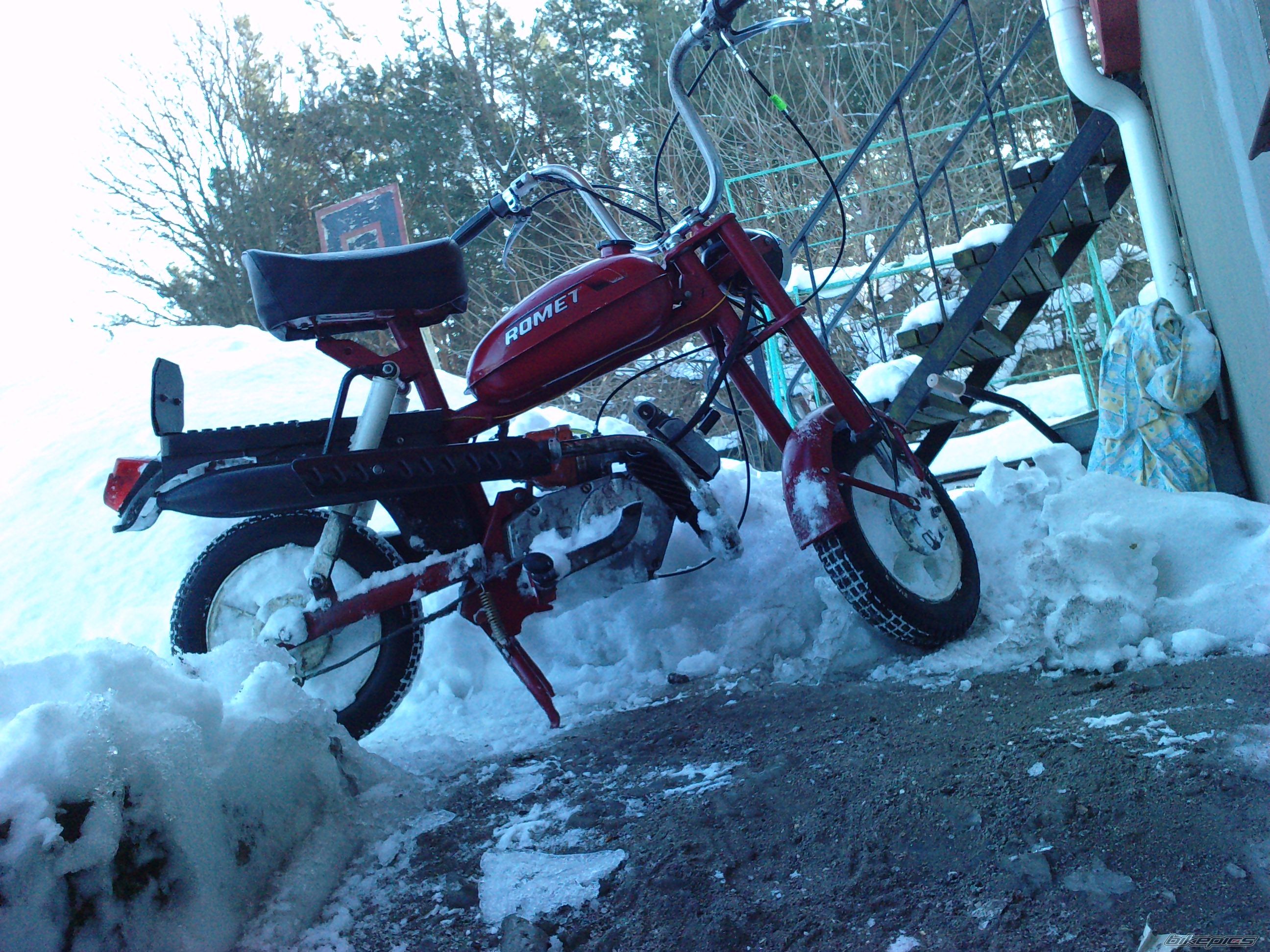 Photo 1896204