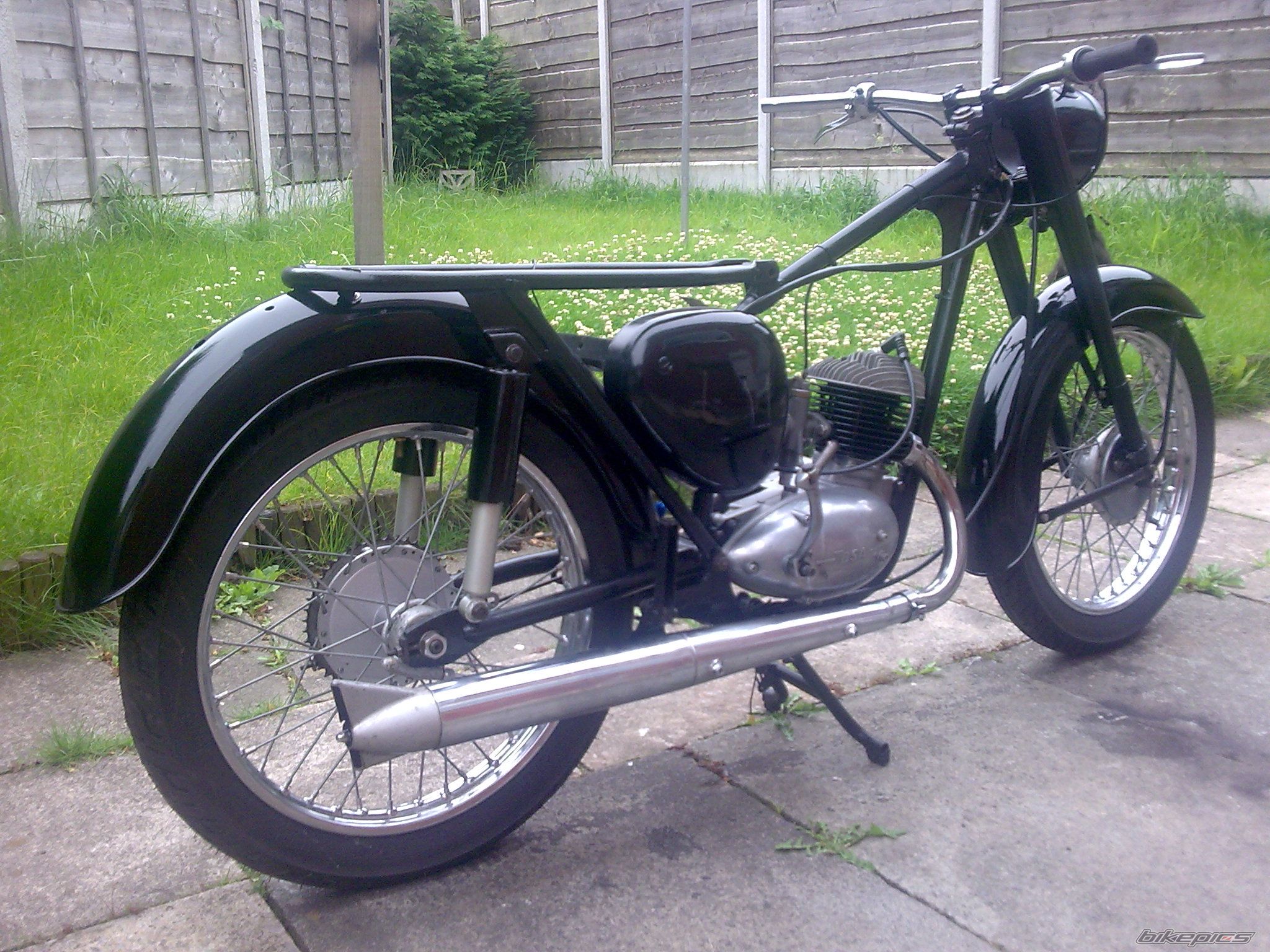 Photo 1896269