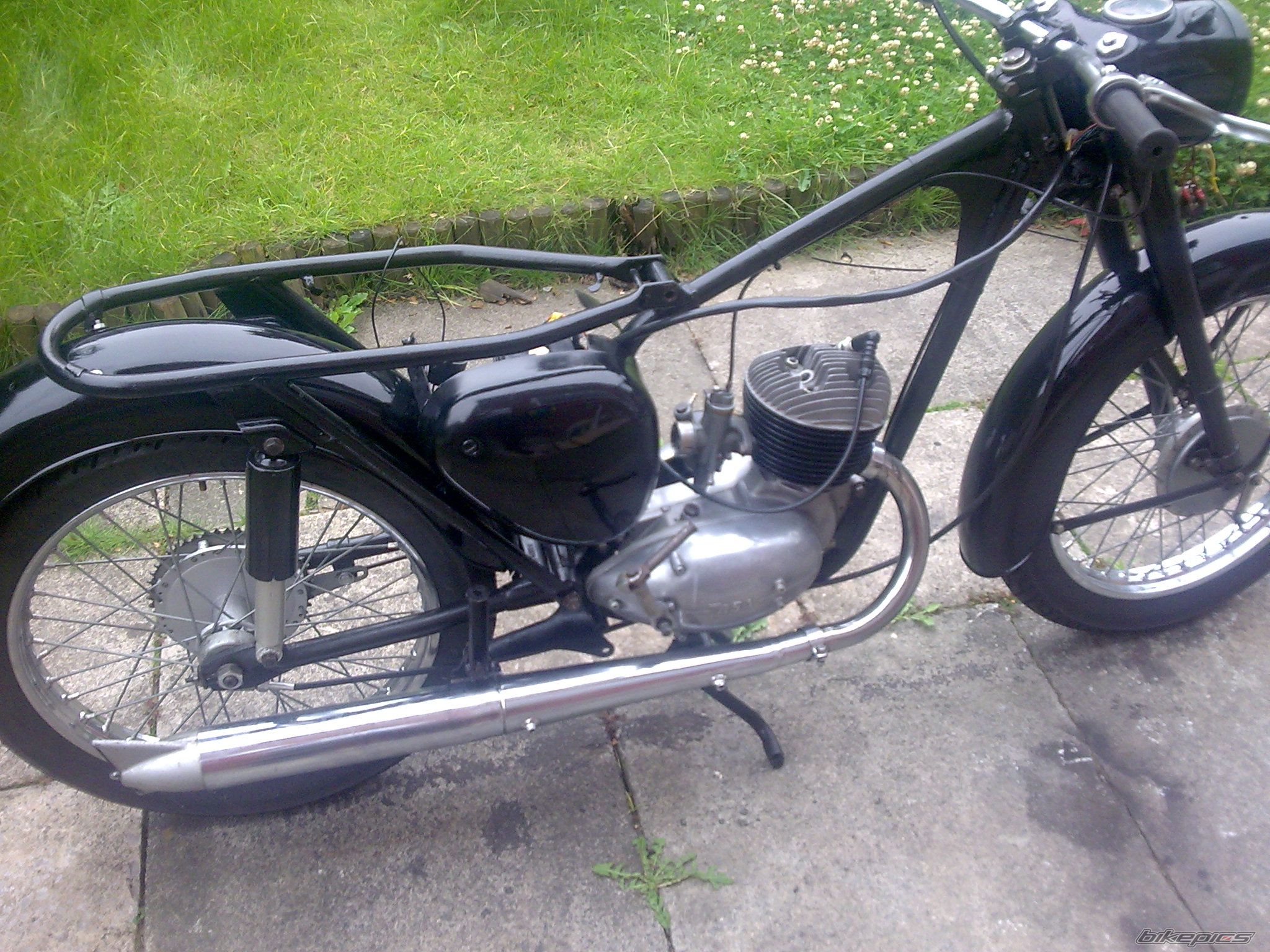 Photo 1896272