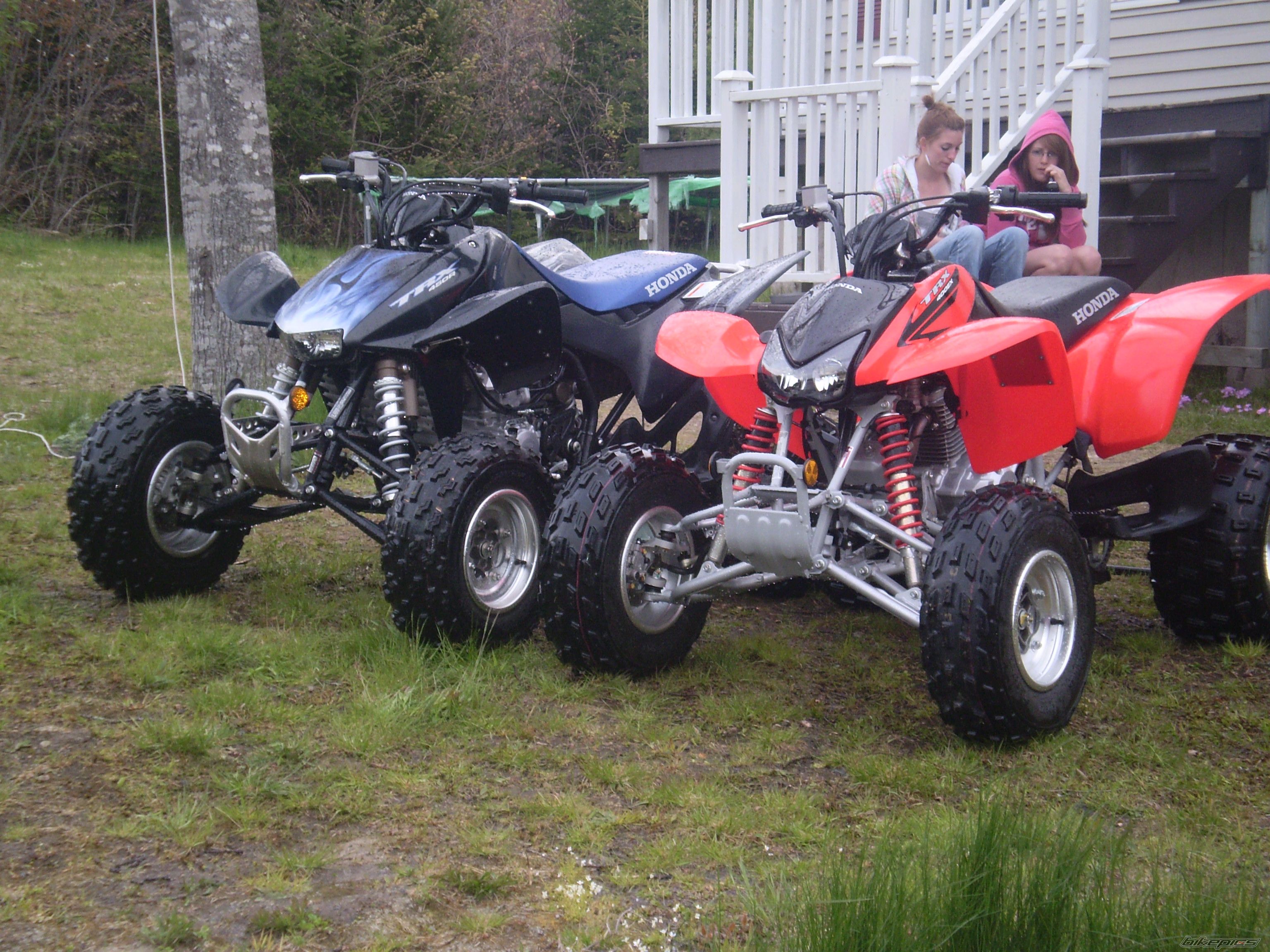 Photo 1896360